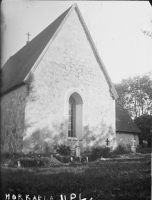Morkarla kyrka