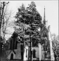 Tådene kyrka