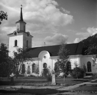 Multrå kyrka