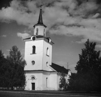 Multrå kyrka