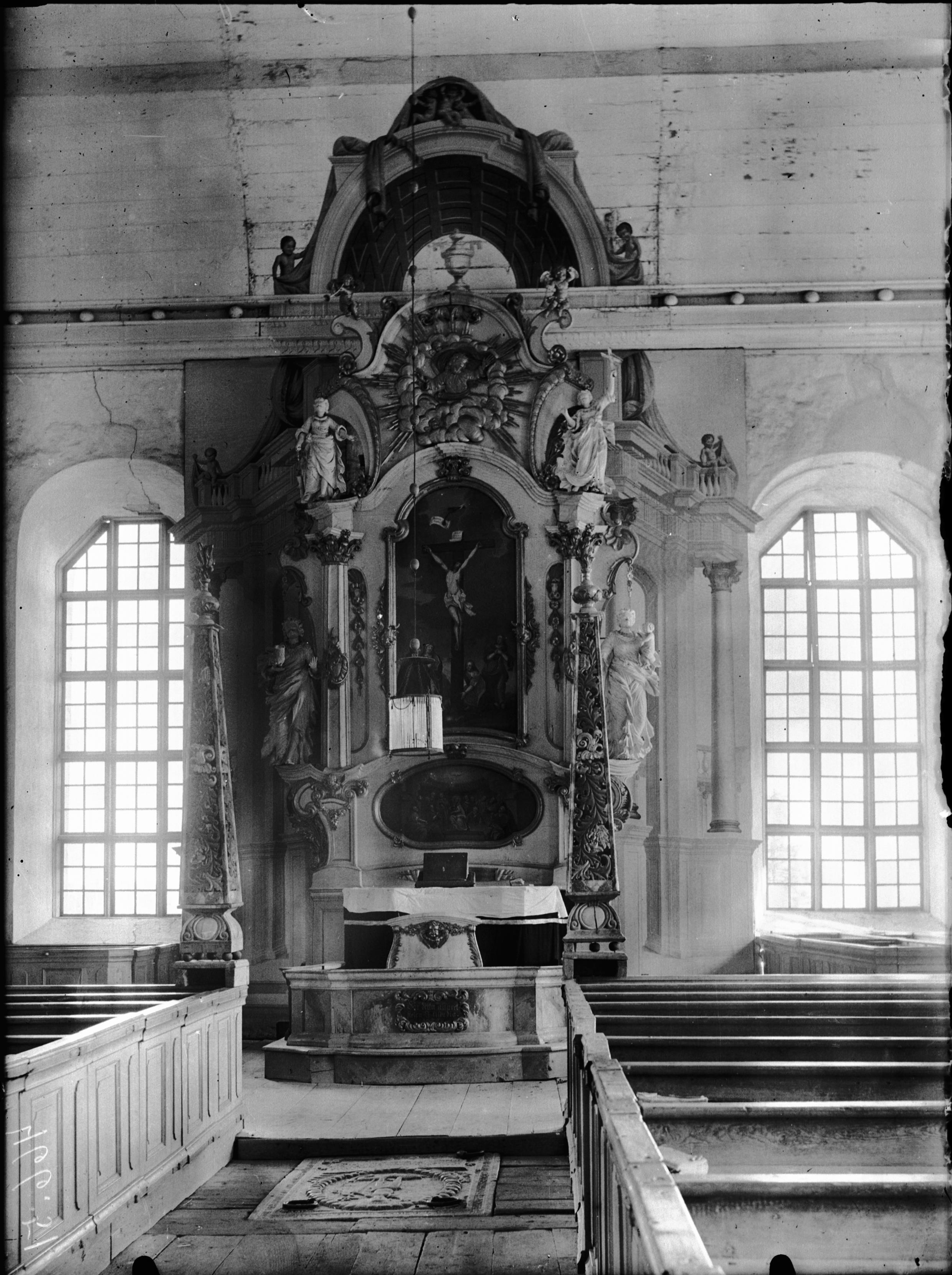 Oscar Svensson, Ovikens gamla kyrka