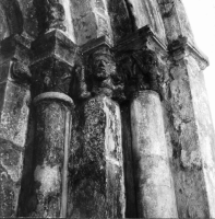 Image of DR EM85;438C