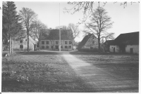 Pavalds gård