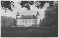 Skoklosters slott från trädgårdssidan