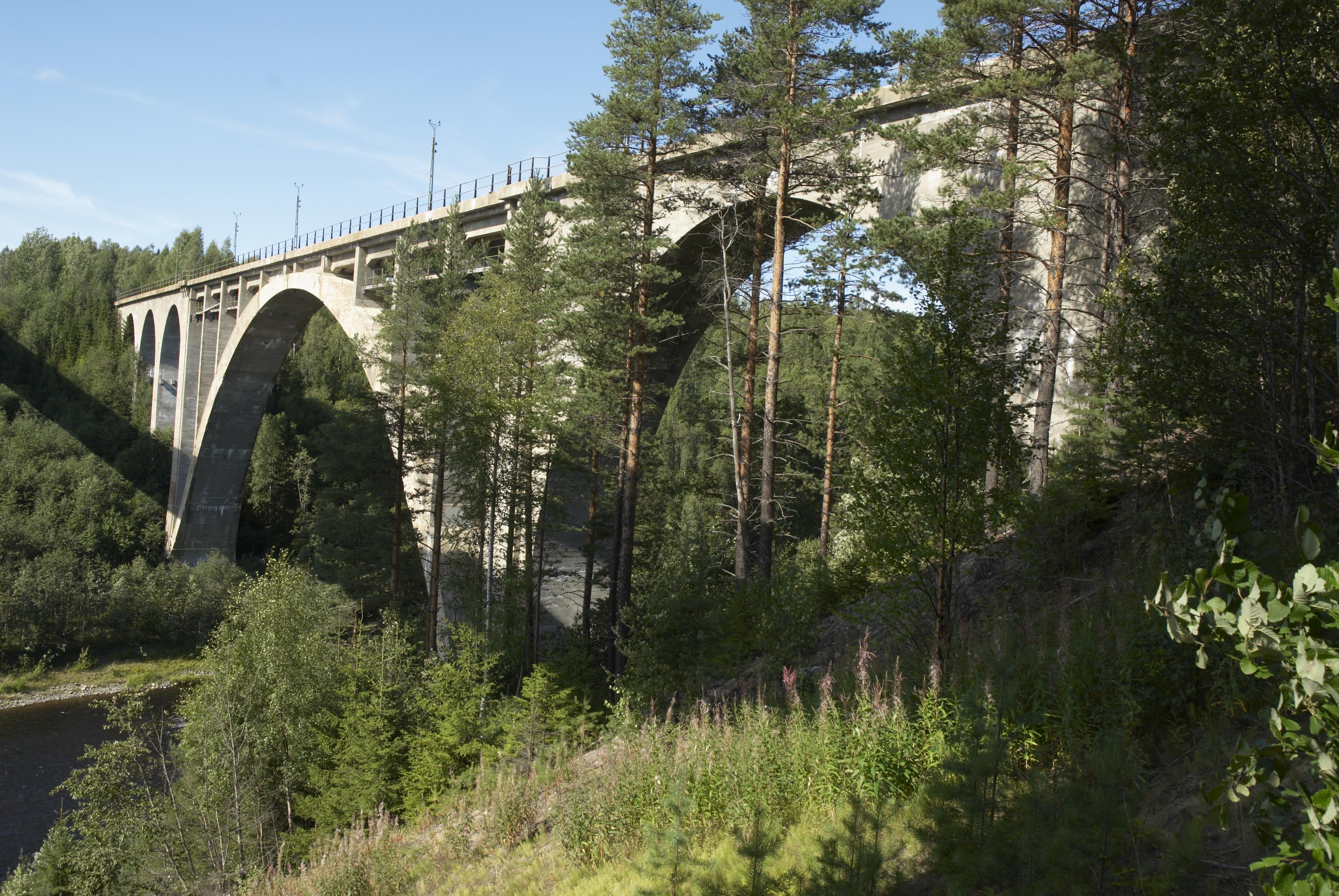 Bengt A Lundberg, Tallbergsbron
