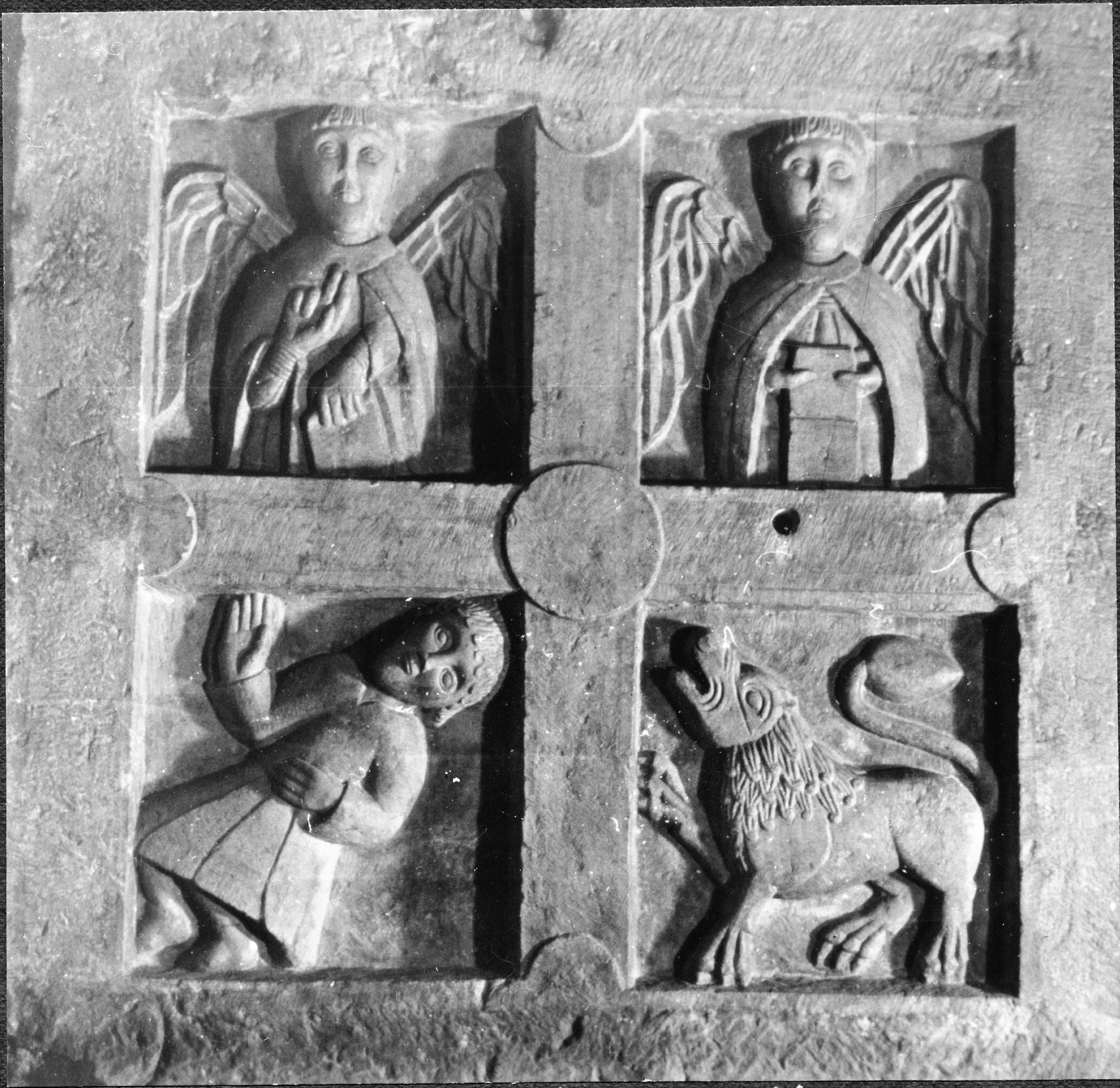 Lars Hasselberg, Skälvums kyrka