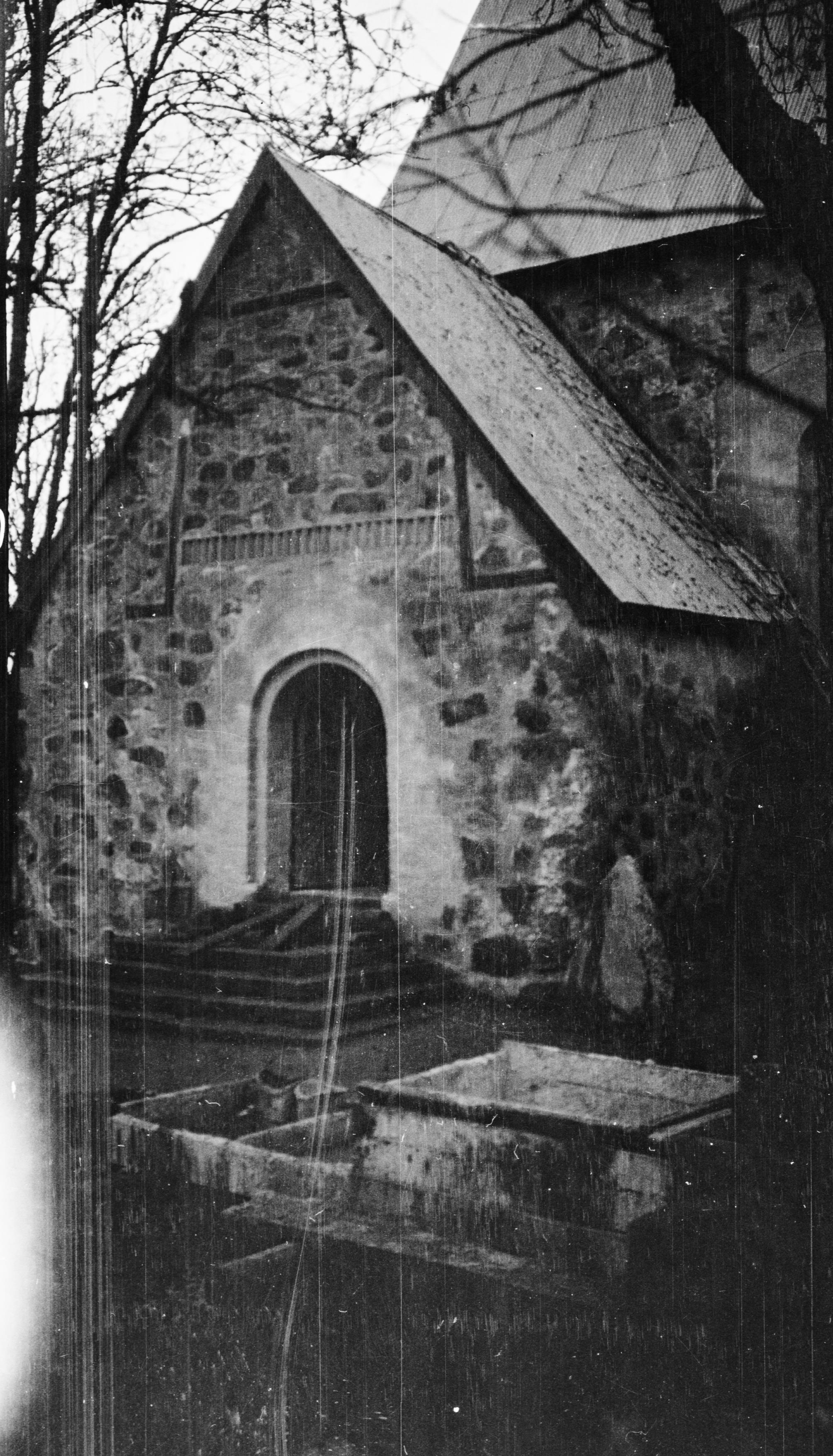 Erik Fant, Roslags-Bro kyrka