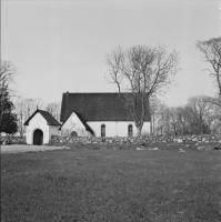 Östuna kyrka