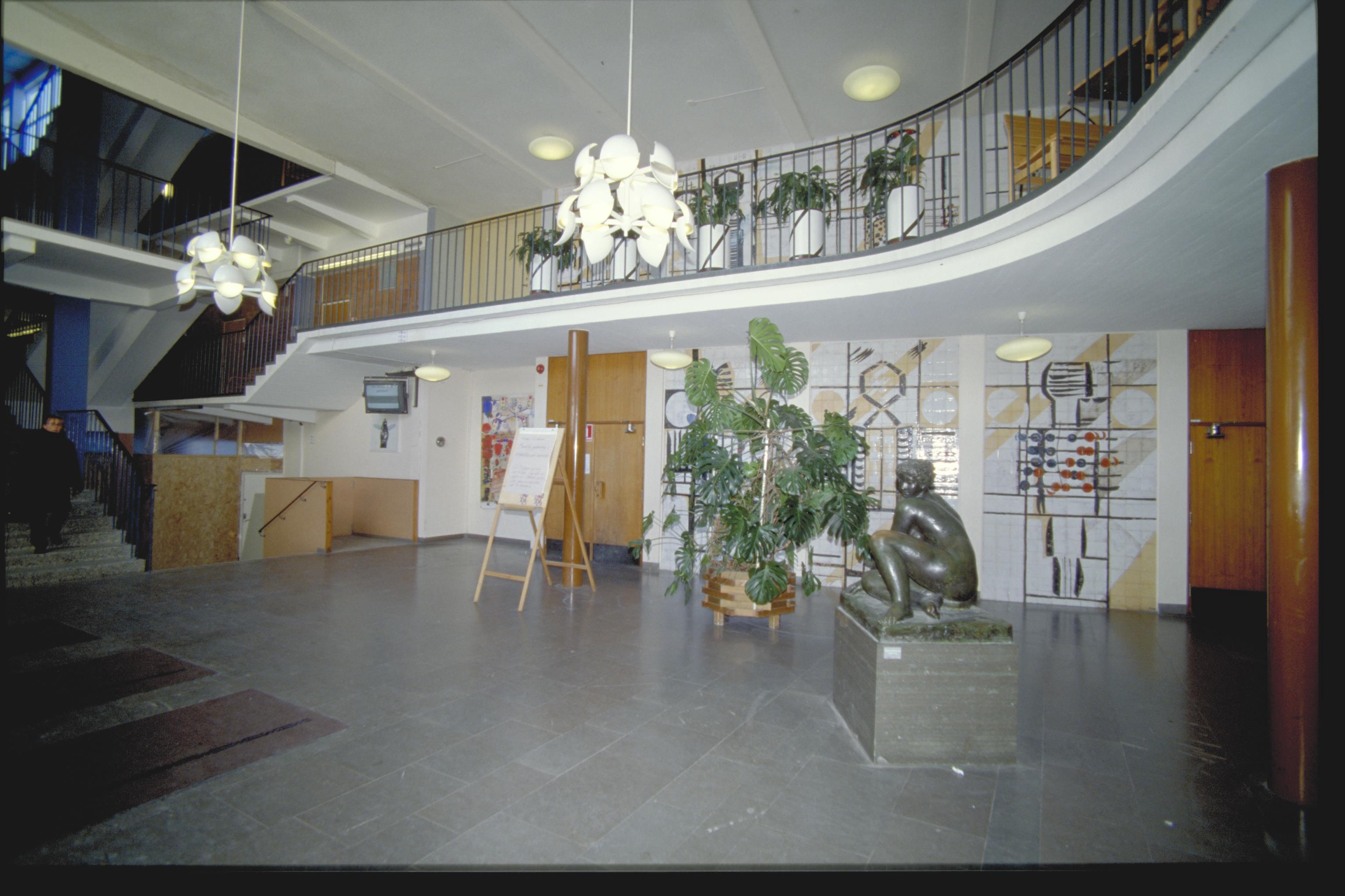 Bengt A Lundberg, Kärrtorps gymnasium