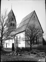 Burs kyrka