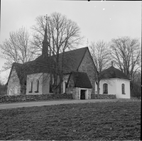 Frötuna kyrka