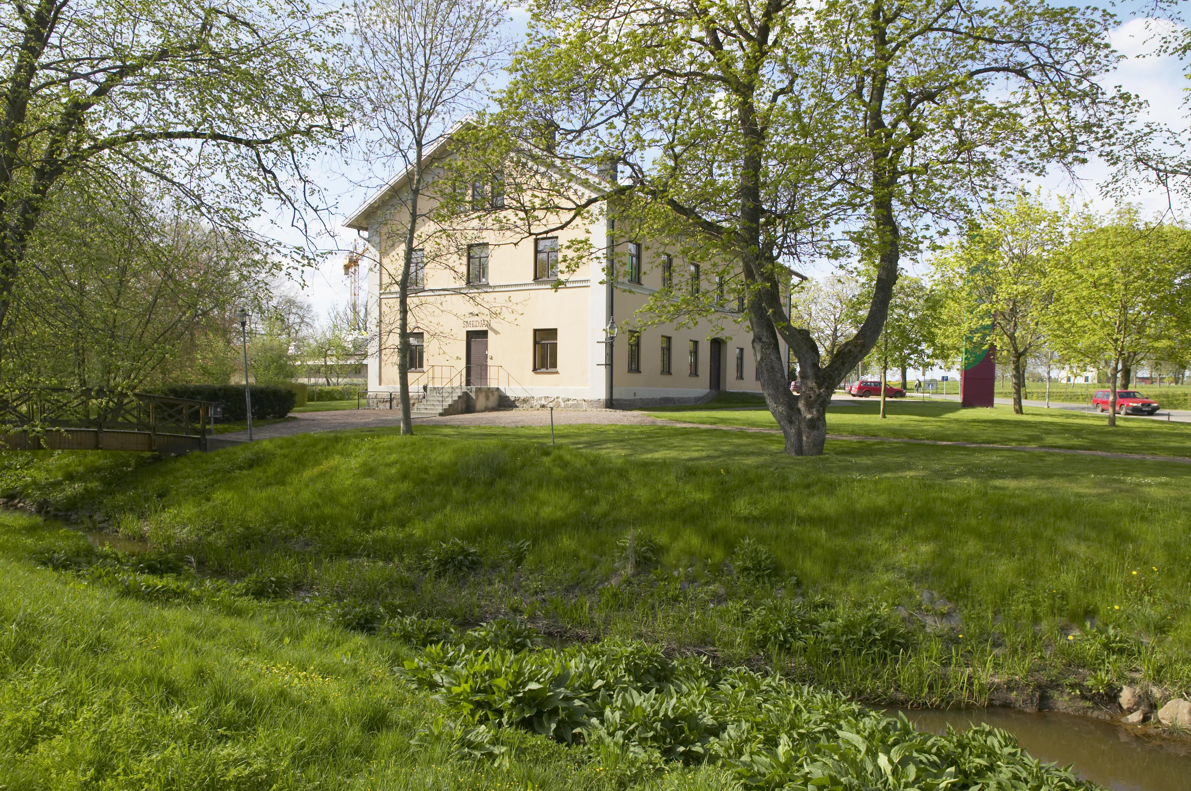 Bengt A Lundberg, Skara veterinärinrättning