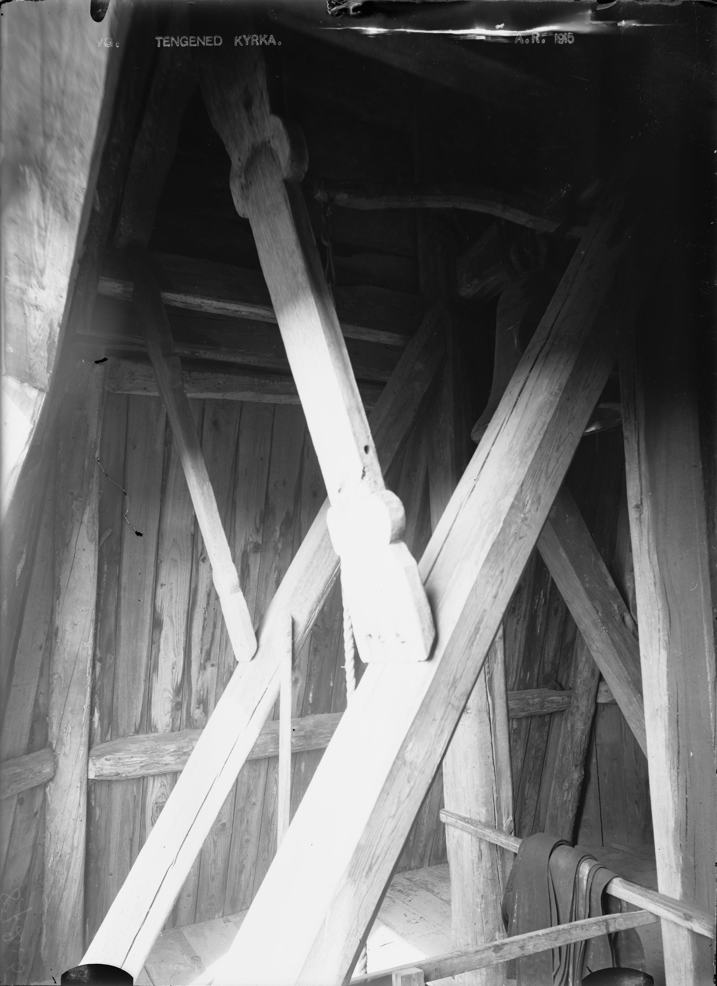Anders Roland, Tengene kyrka
