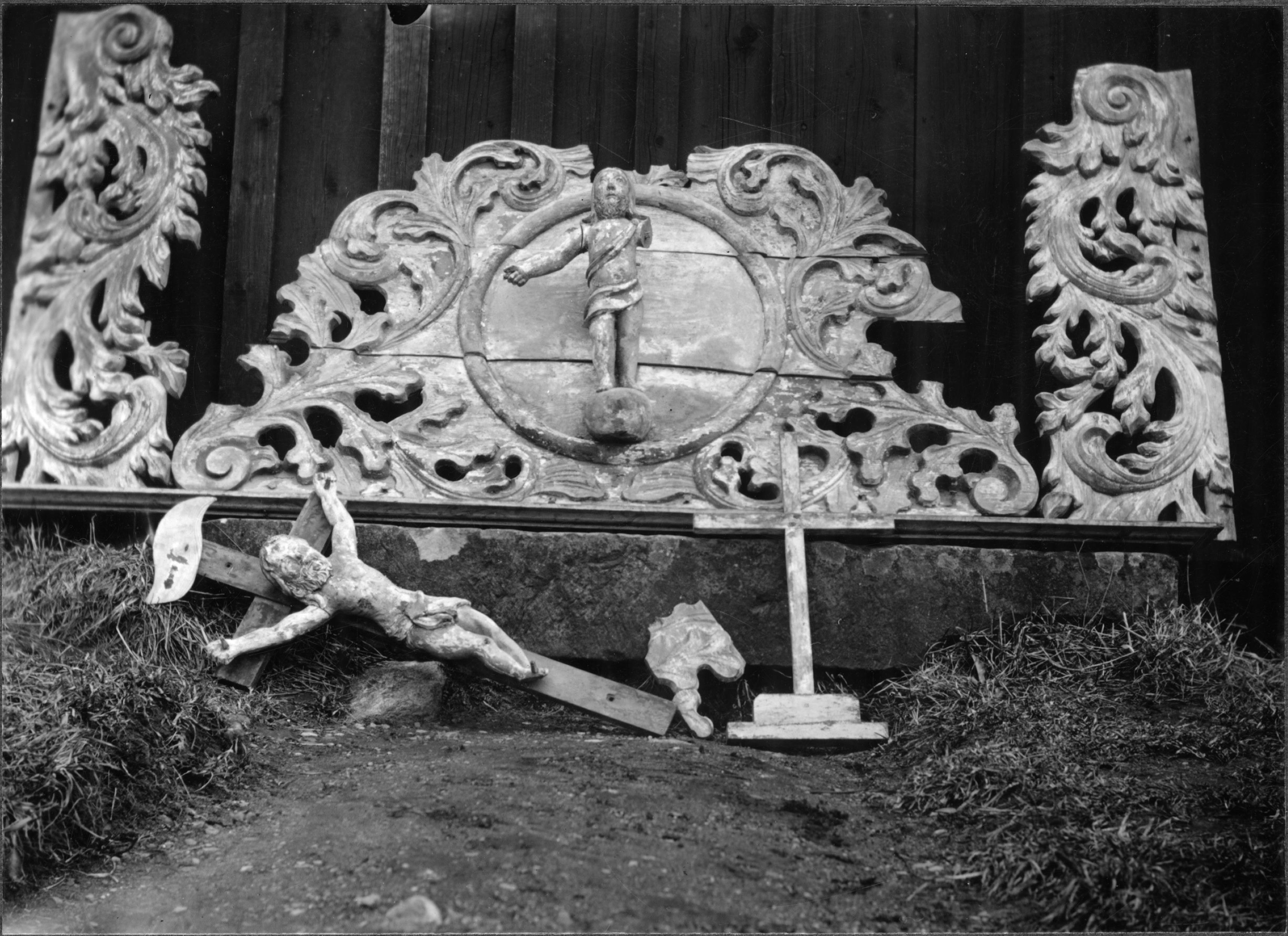 Olle Hellström, Vårkumla kyrka