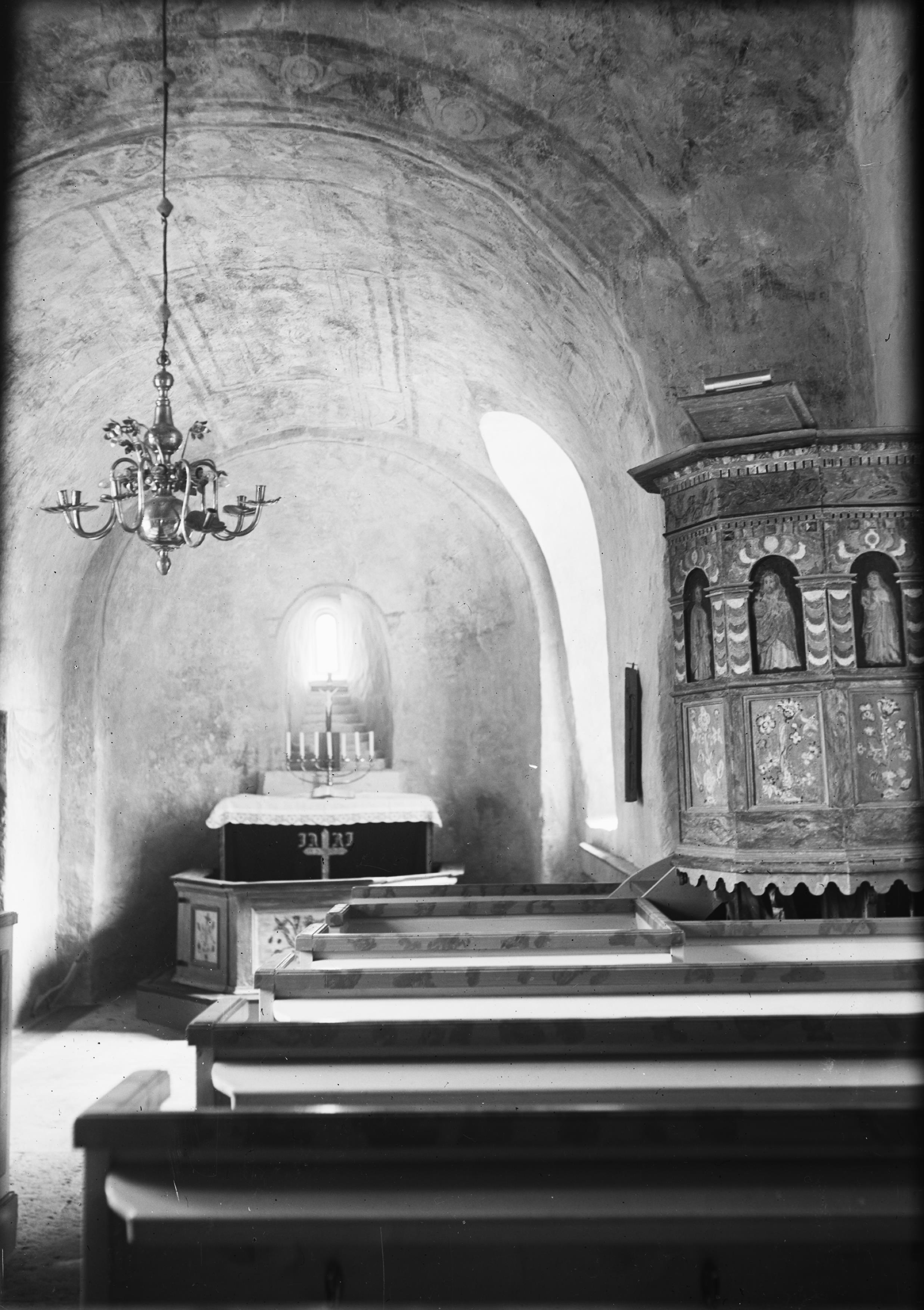 Olle Hellström, Eriksbergs gamla kyrka