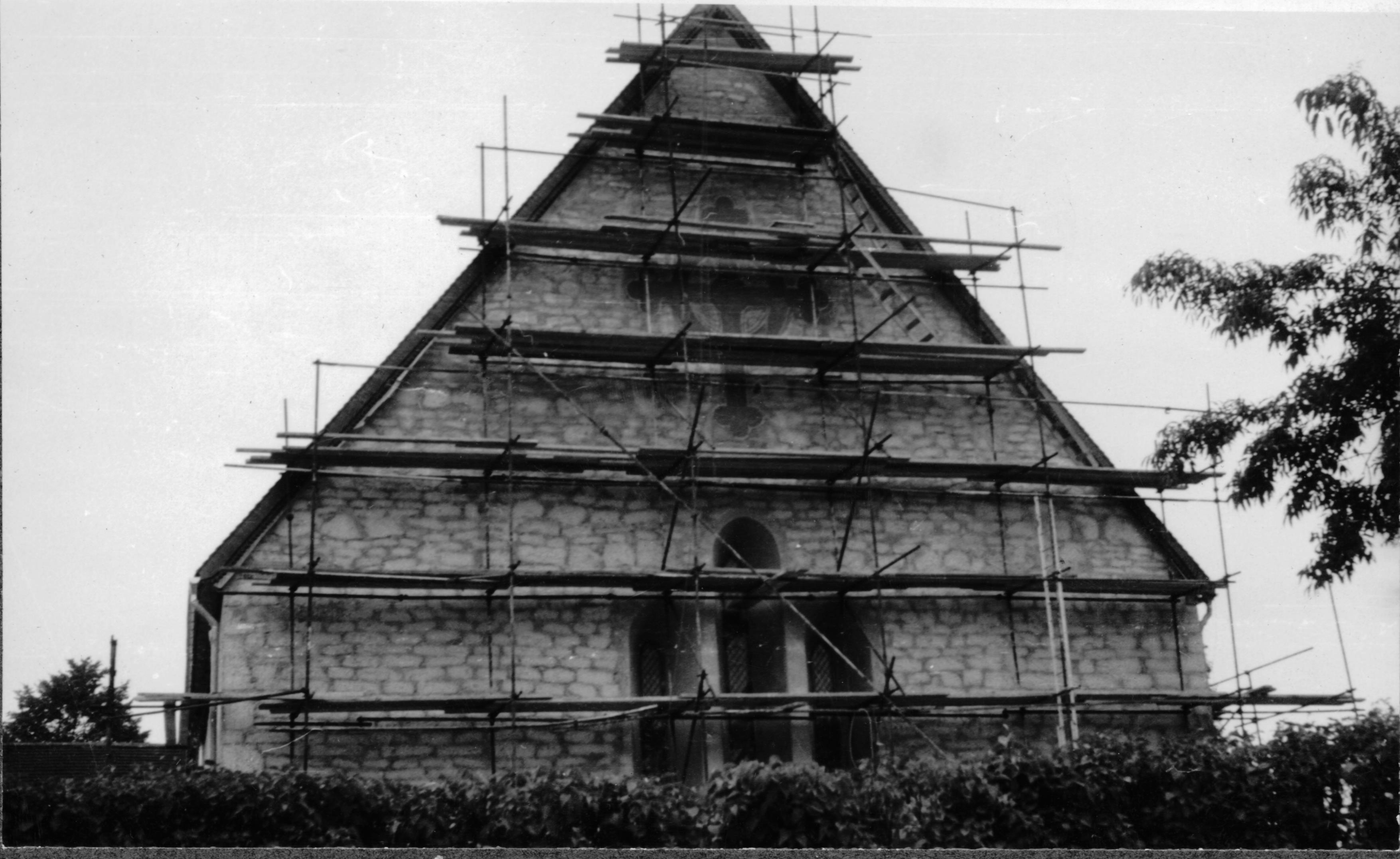 Bertil Waldén, Sköllersta kyrka
