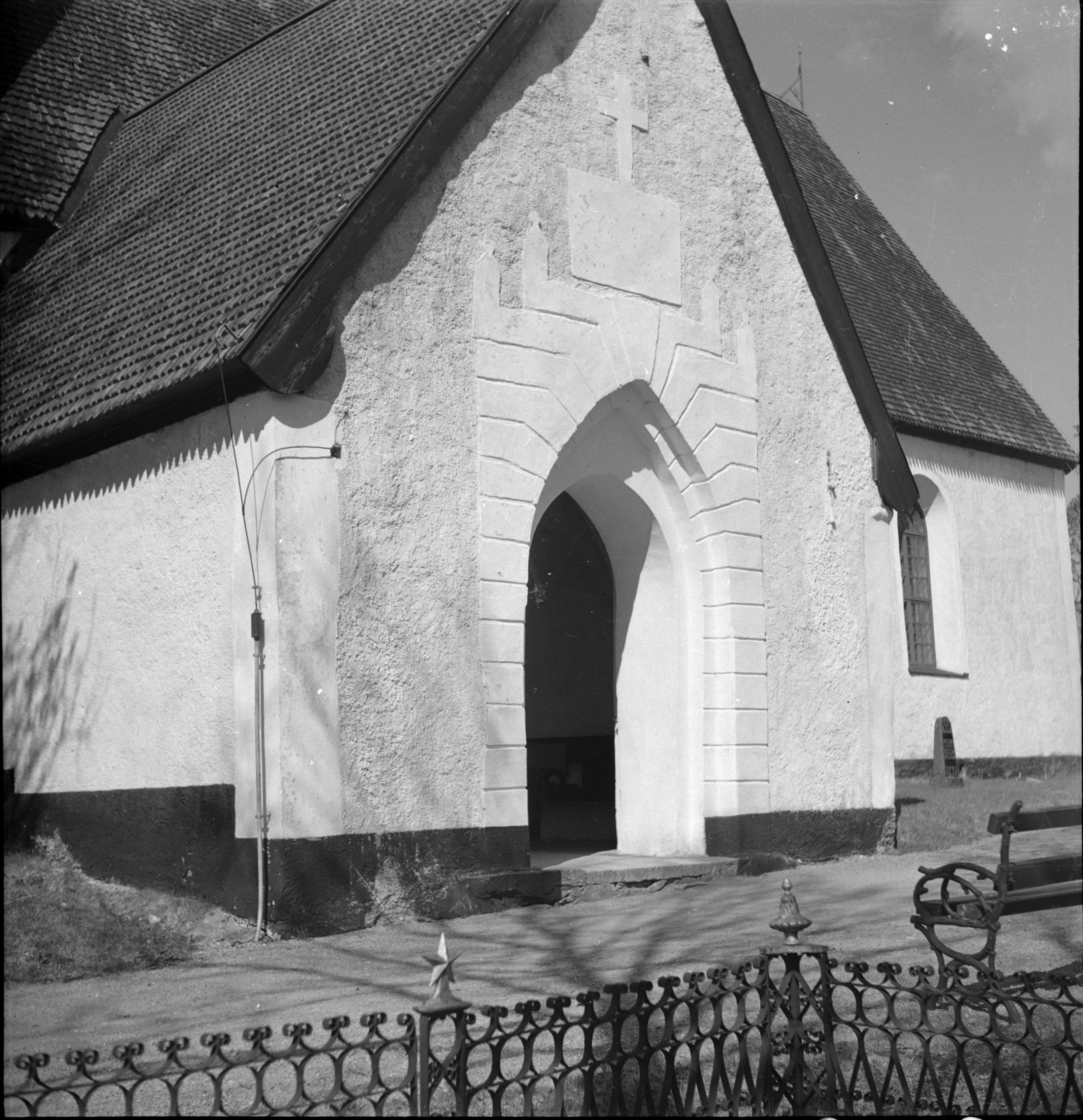 Ivar Schnell, Grödinge kyrka