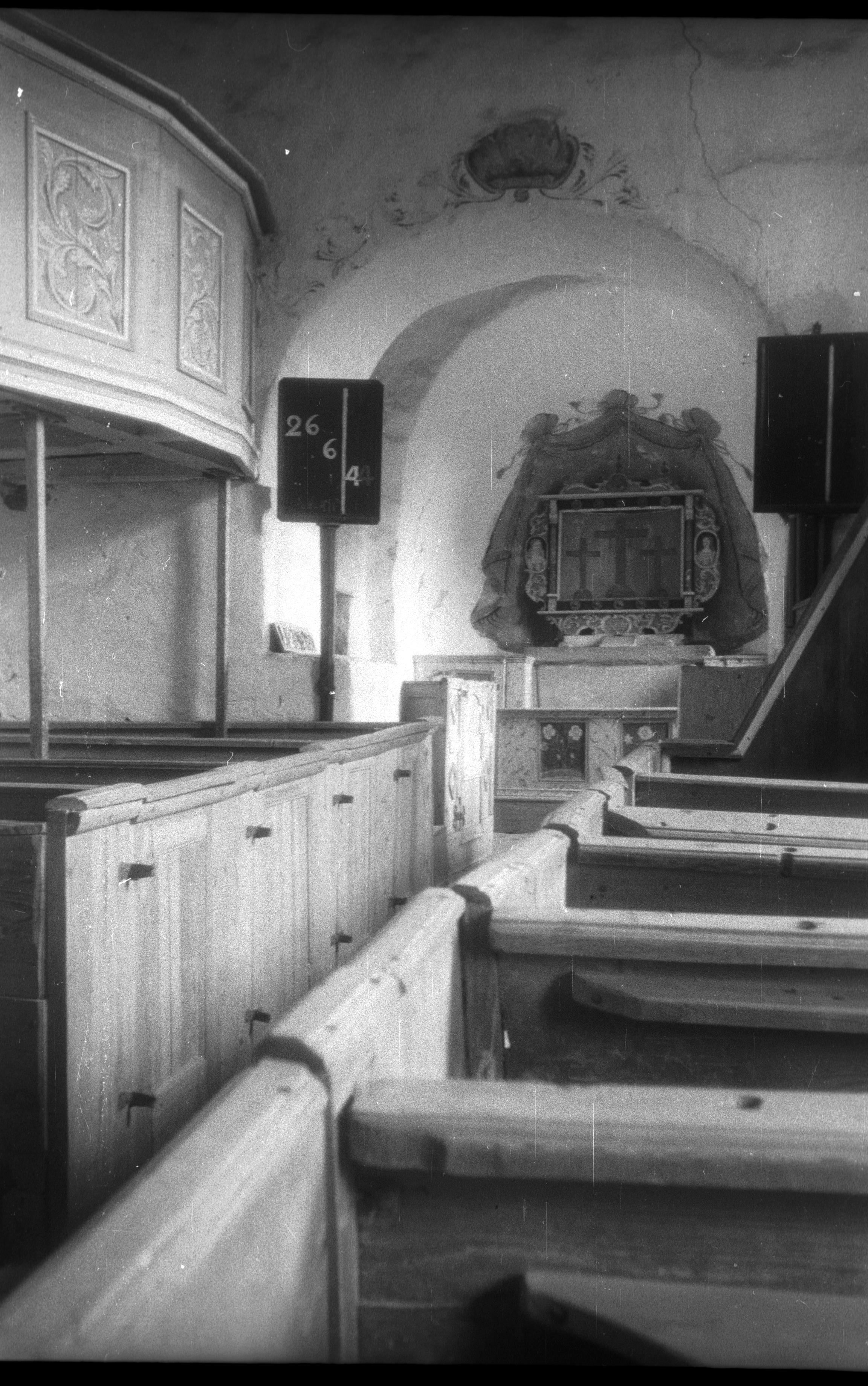 Berit Wallenberg, Suntaks gamla kyrka