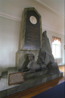 Mönster- och modellsalsbyggnaden