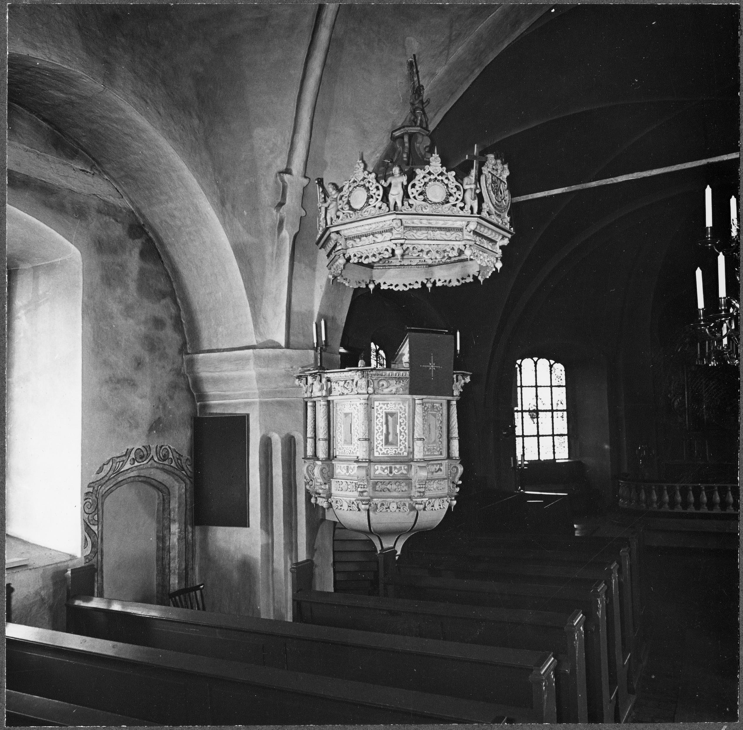 Ivar Schnell, Mellösa kyrka