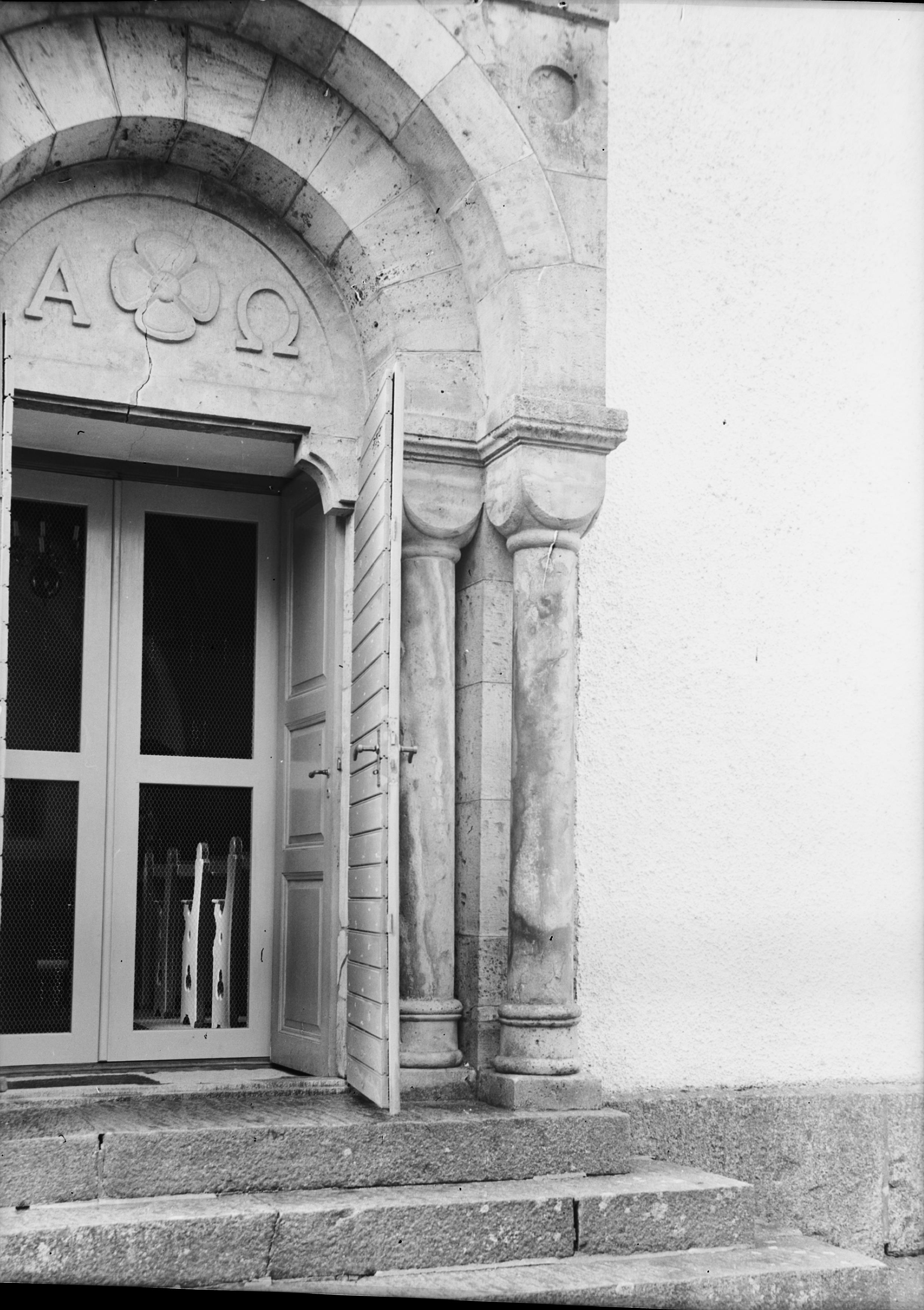 Iwar Anderson, Valstads kyrka