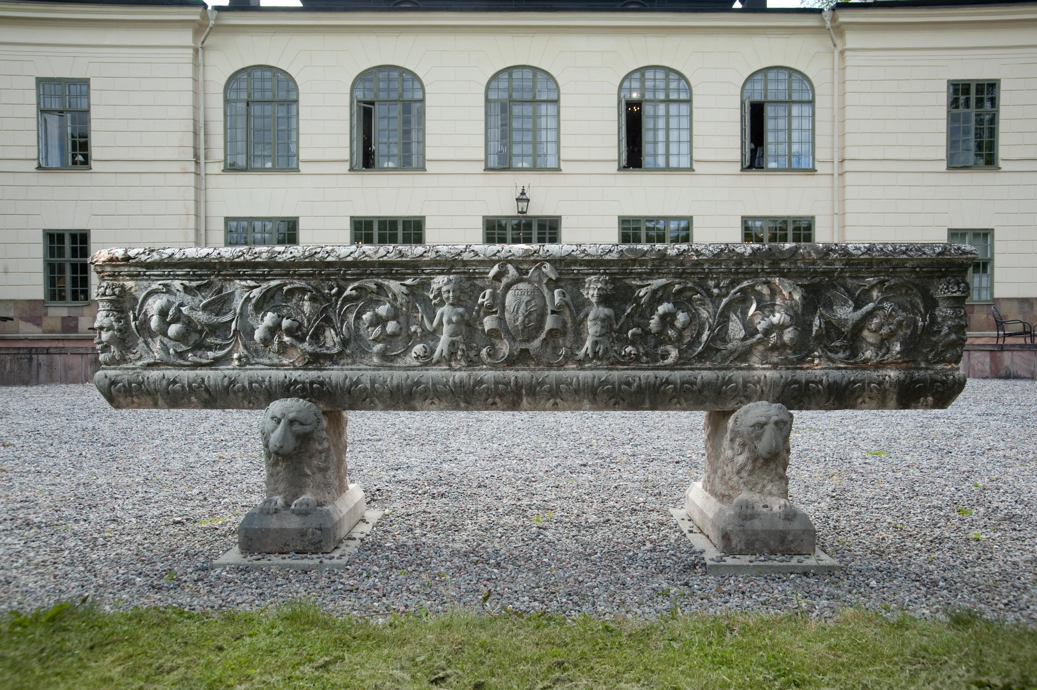 Bengt A Lundberg, Näsby slott