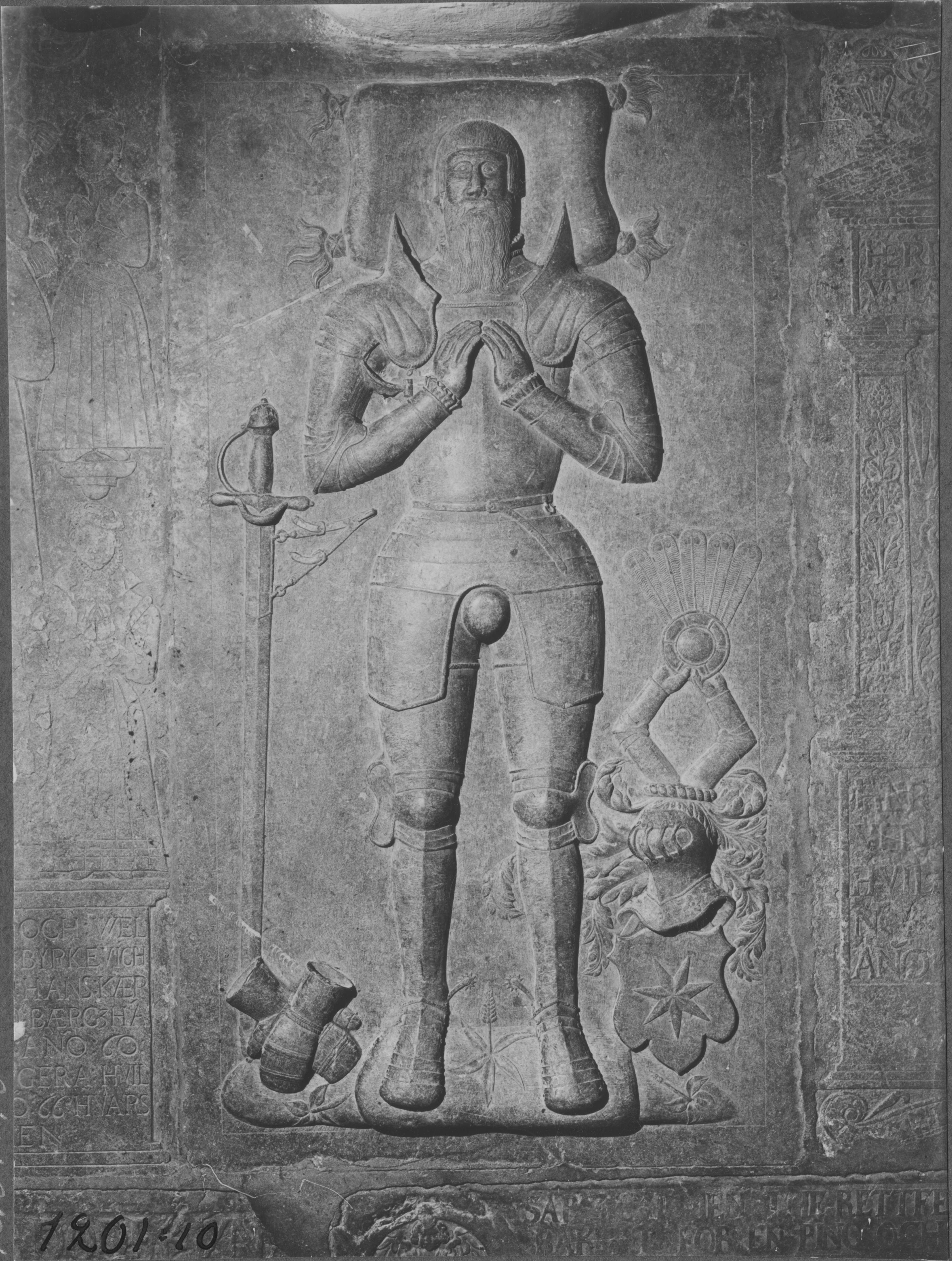 Nils Åzelius, Sankt Laurentii kyrka
