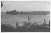 Loholmen i sjön Anten, platsen för det medeltida Grävsnäs