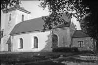 Åkerby kyrka