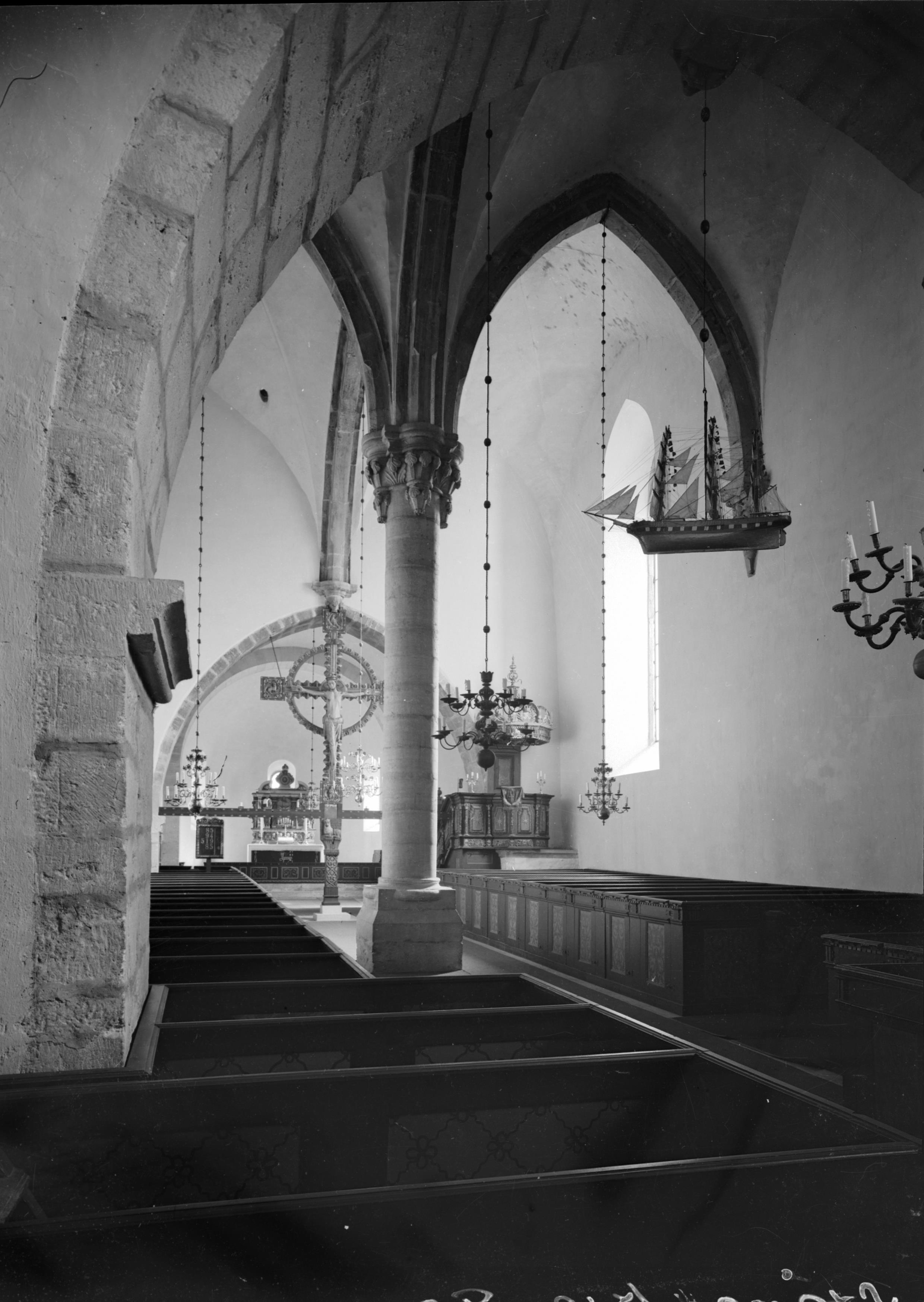 Iwar Anderson, Stånga kyrka