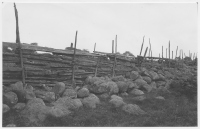 Varnhems socken, gärdesgård