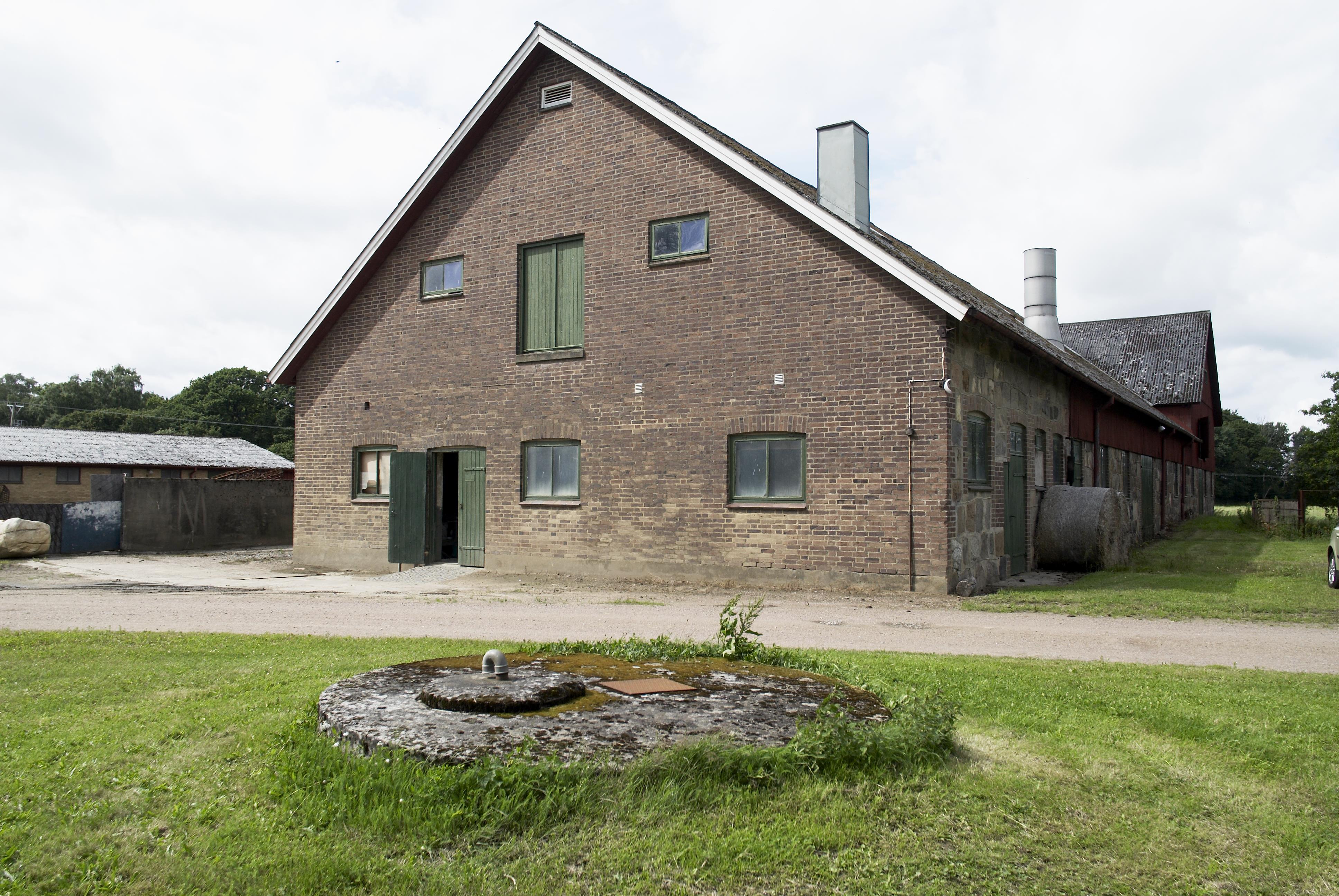 Bengt A Lundberg, Hjälmshults kungsgård