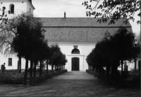 Mjällby kyrka