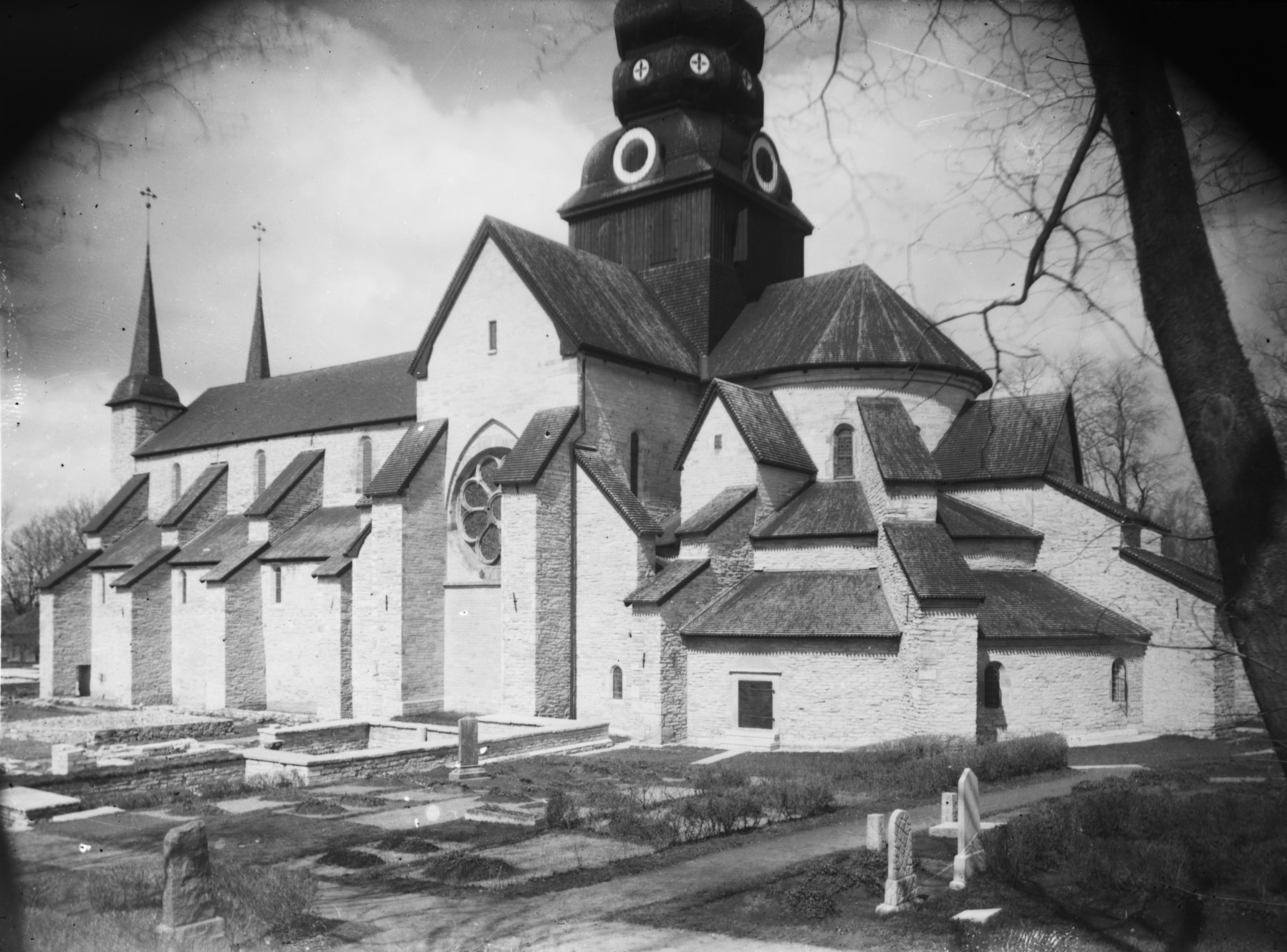 Axel Forssén, Varnhems klosterkyrka