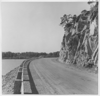 Oxbron, ny väganläggning över en gren av sjön Båven