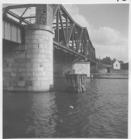 Kvicksund, Kvicksundsbron