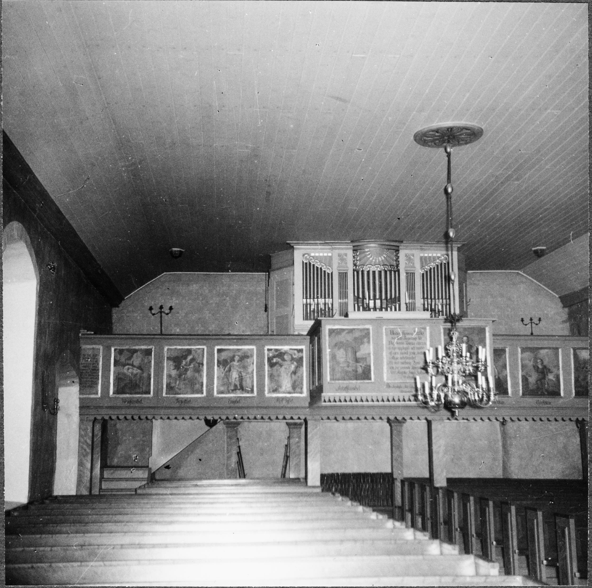 Olle Hellström, Laske-Vedums kyrka