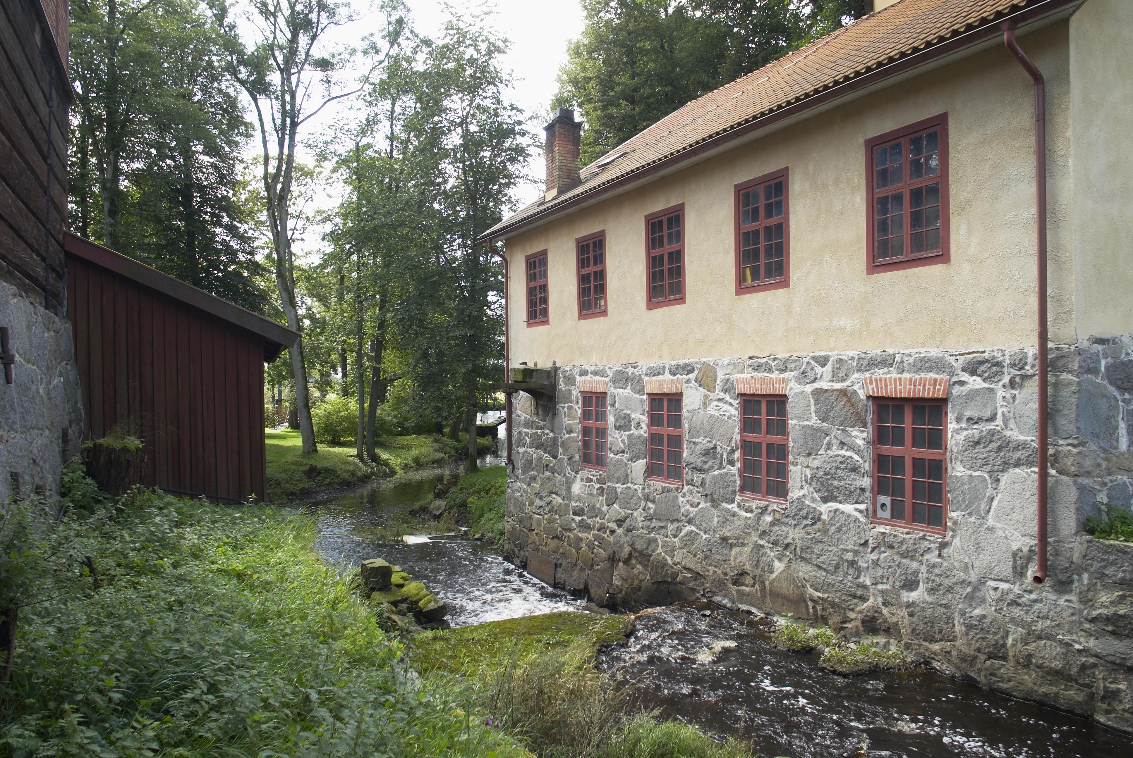 Bengt A Lundberg, Huseby bruk