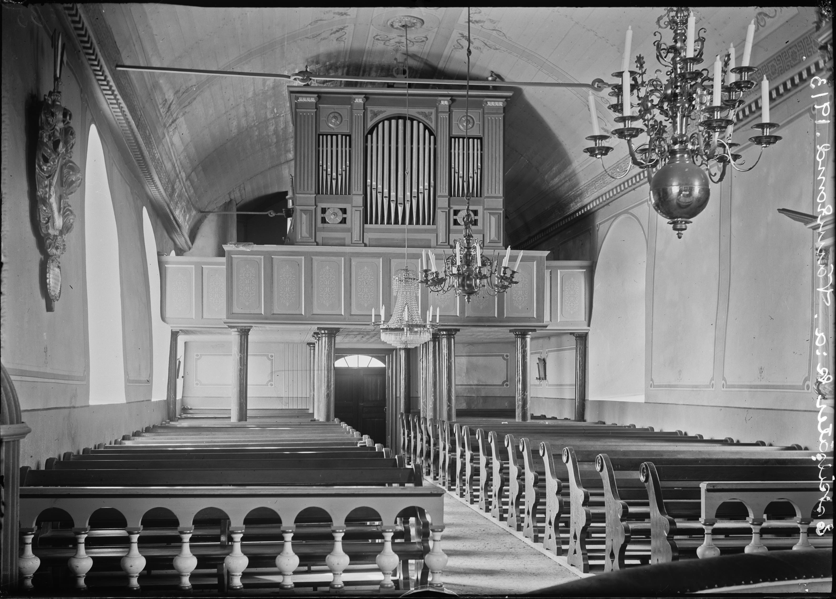 Olle Hellström, Eskilsäters kyrka