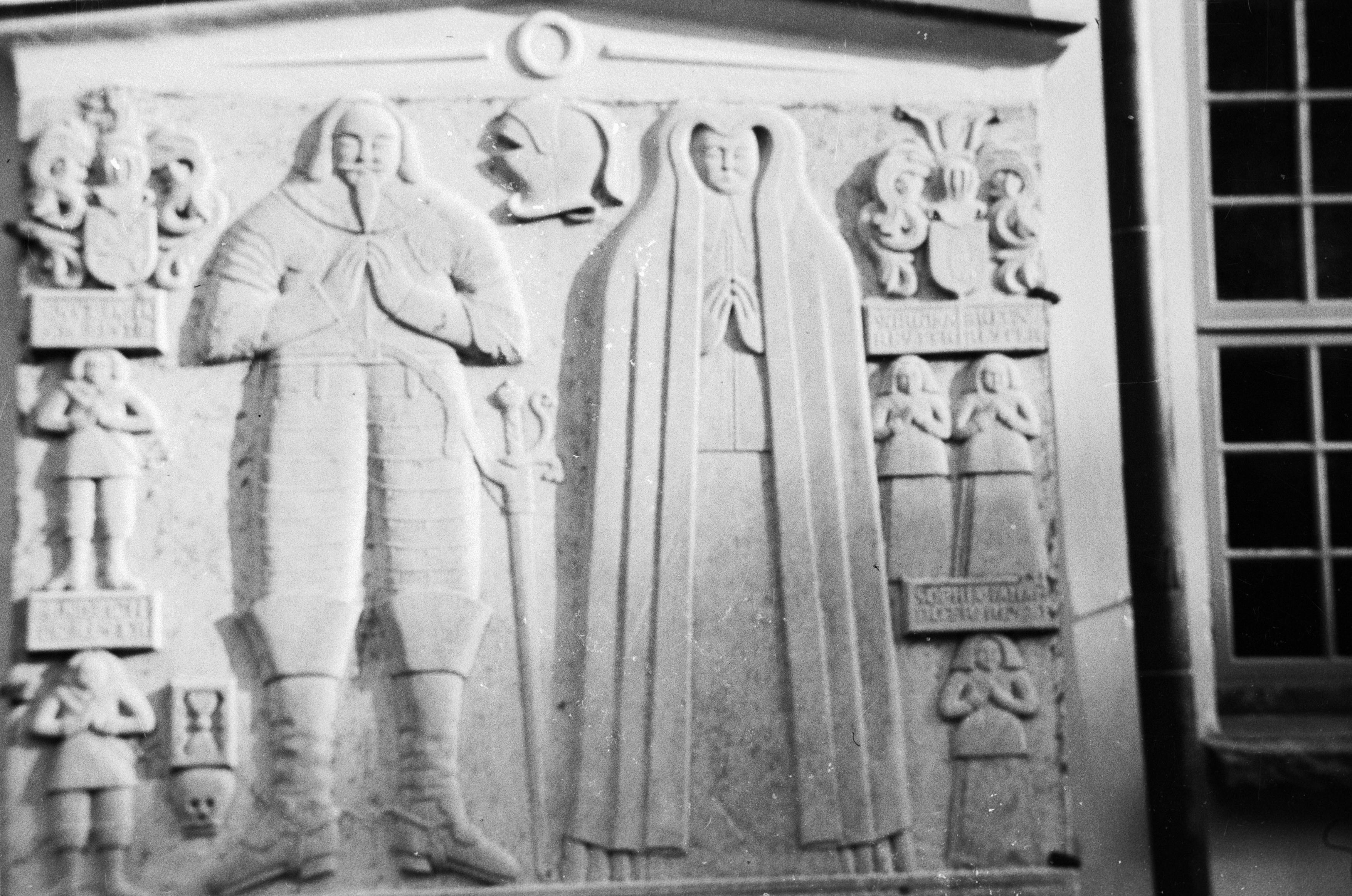 Harald Widéen, Ryda, Halvås kyrkplats Och ruin