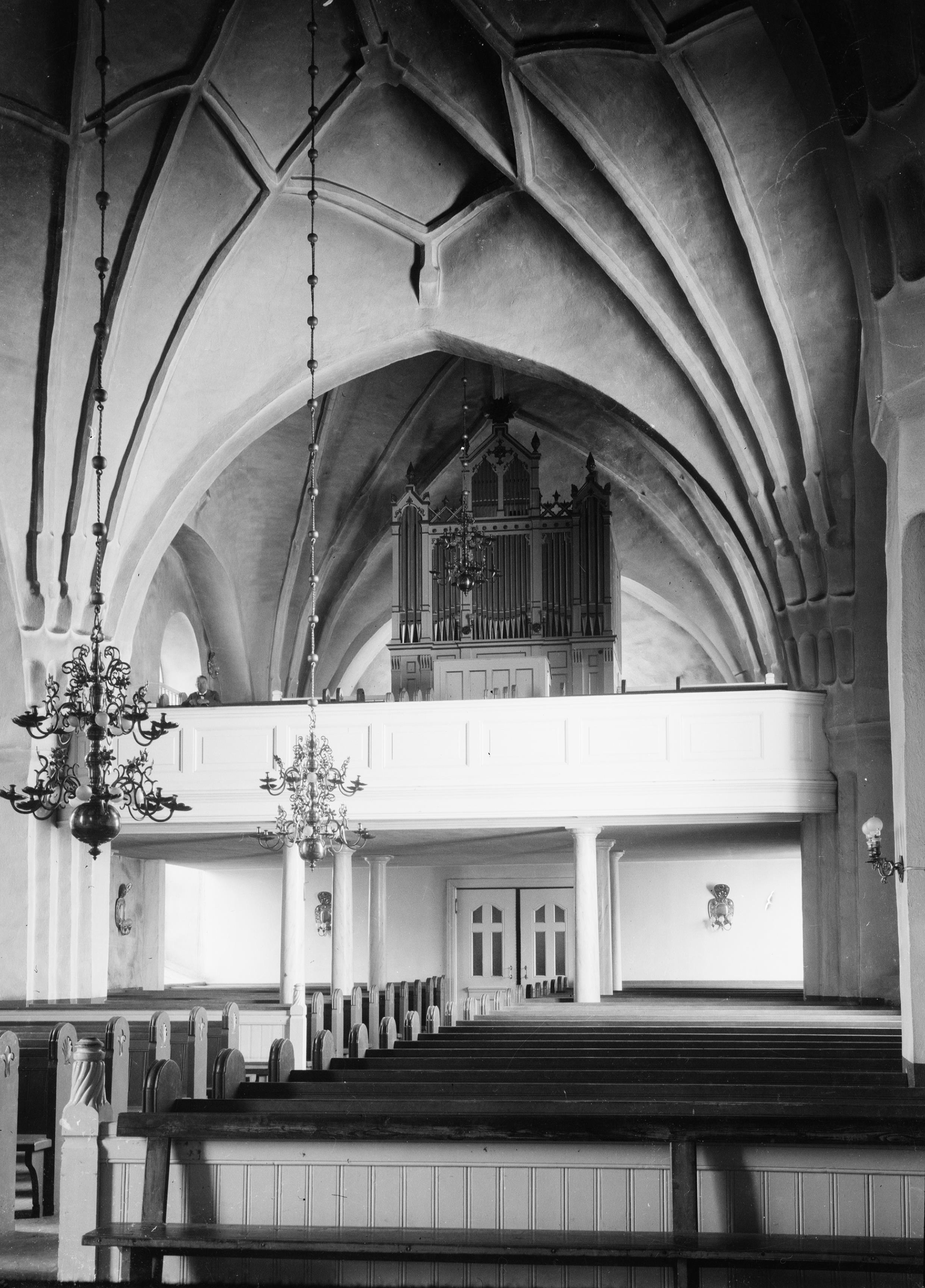 Bertil Berthelson, Lövångers kyrka (Sankta Anna kyrka)