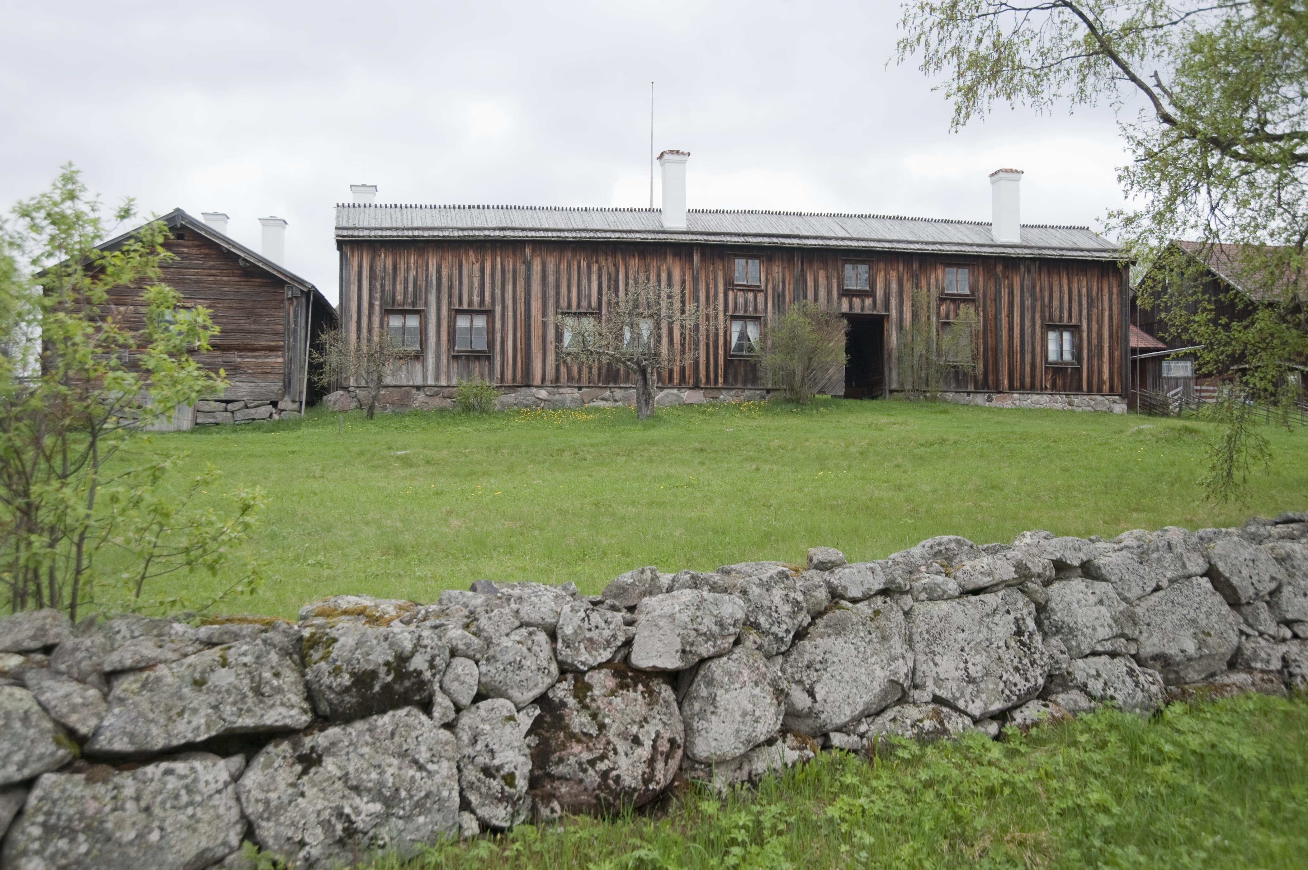 Bengt A Lundberg, Karlsgården