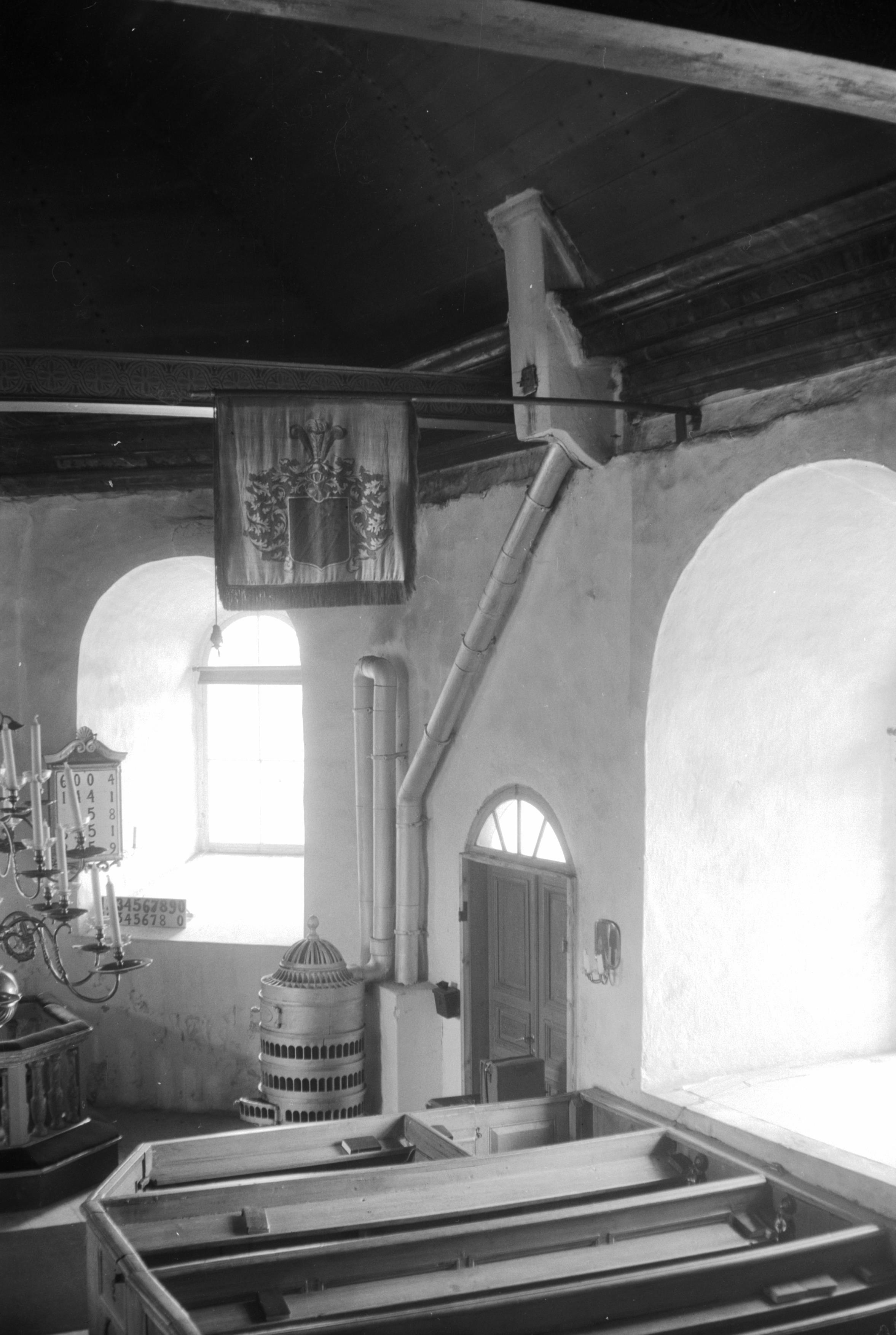 Axel Forssén, Hålta kyrka