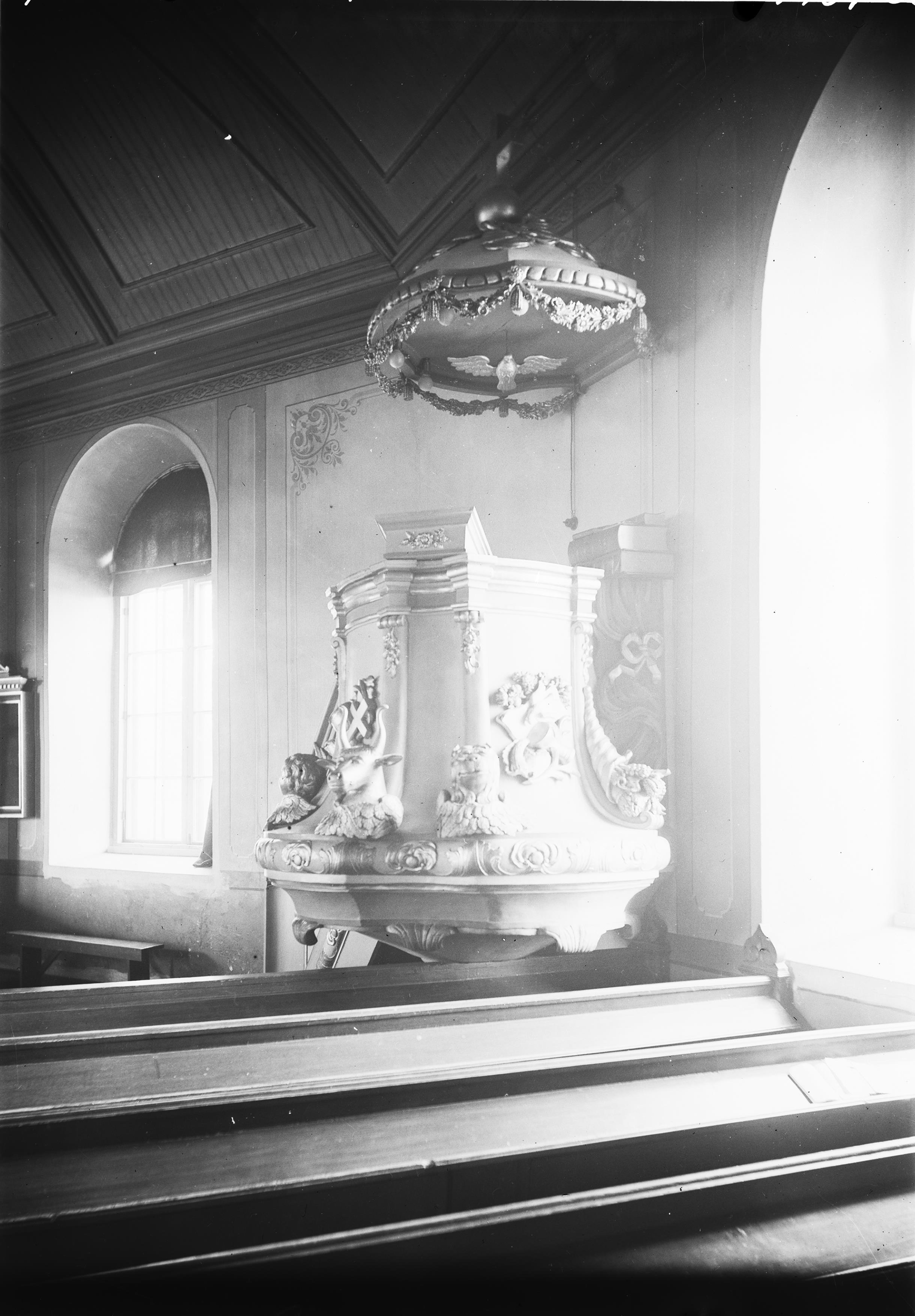 Axel Forssén, Fuxerna kyrka