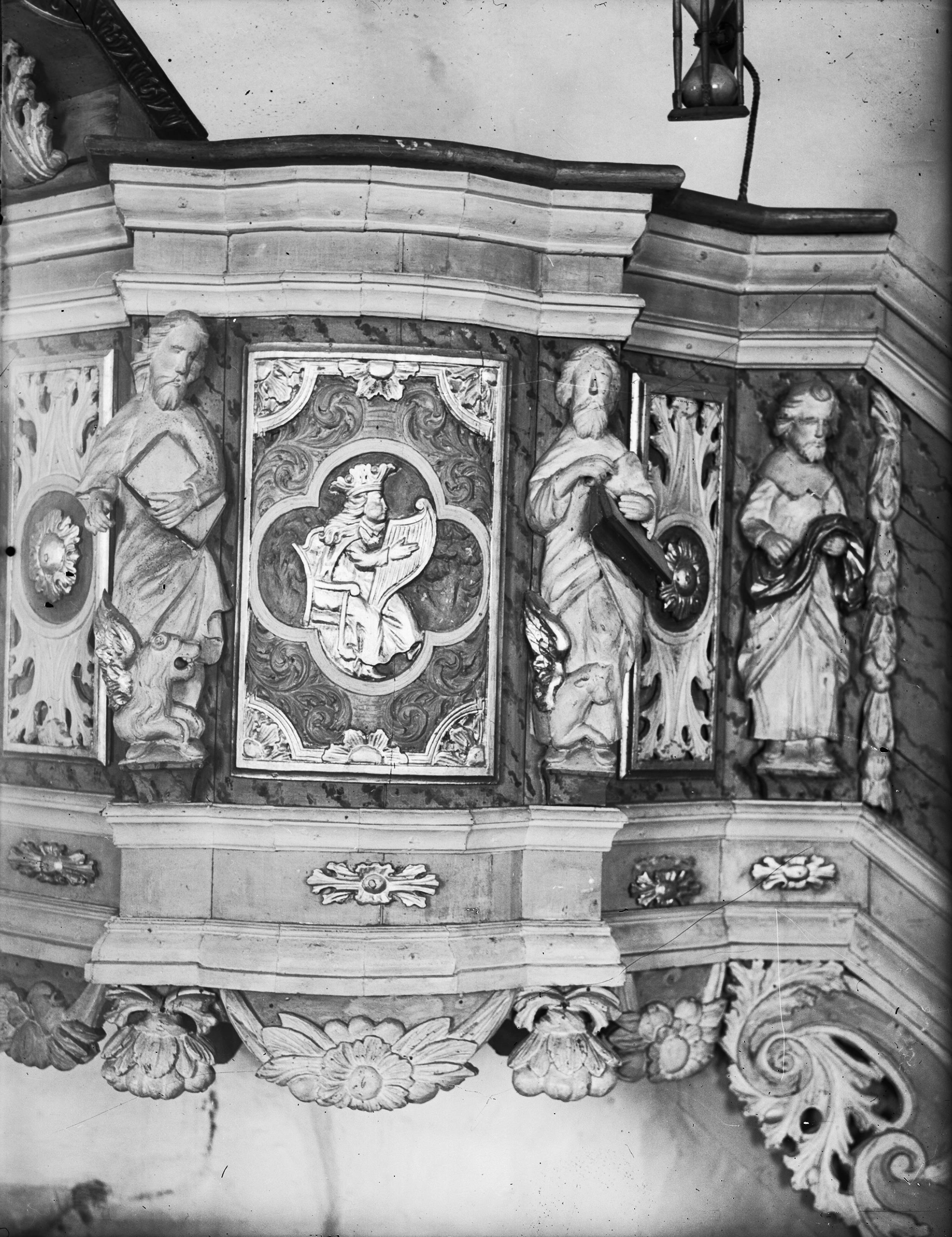 Olle Hellström, Gillstads kyrka