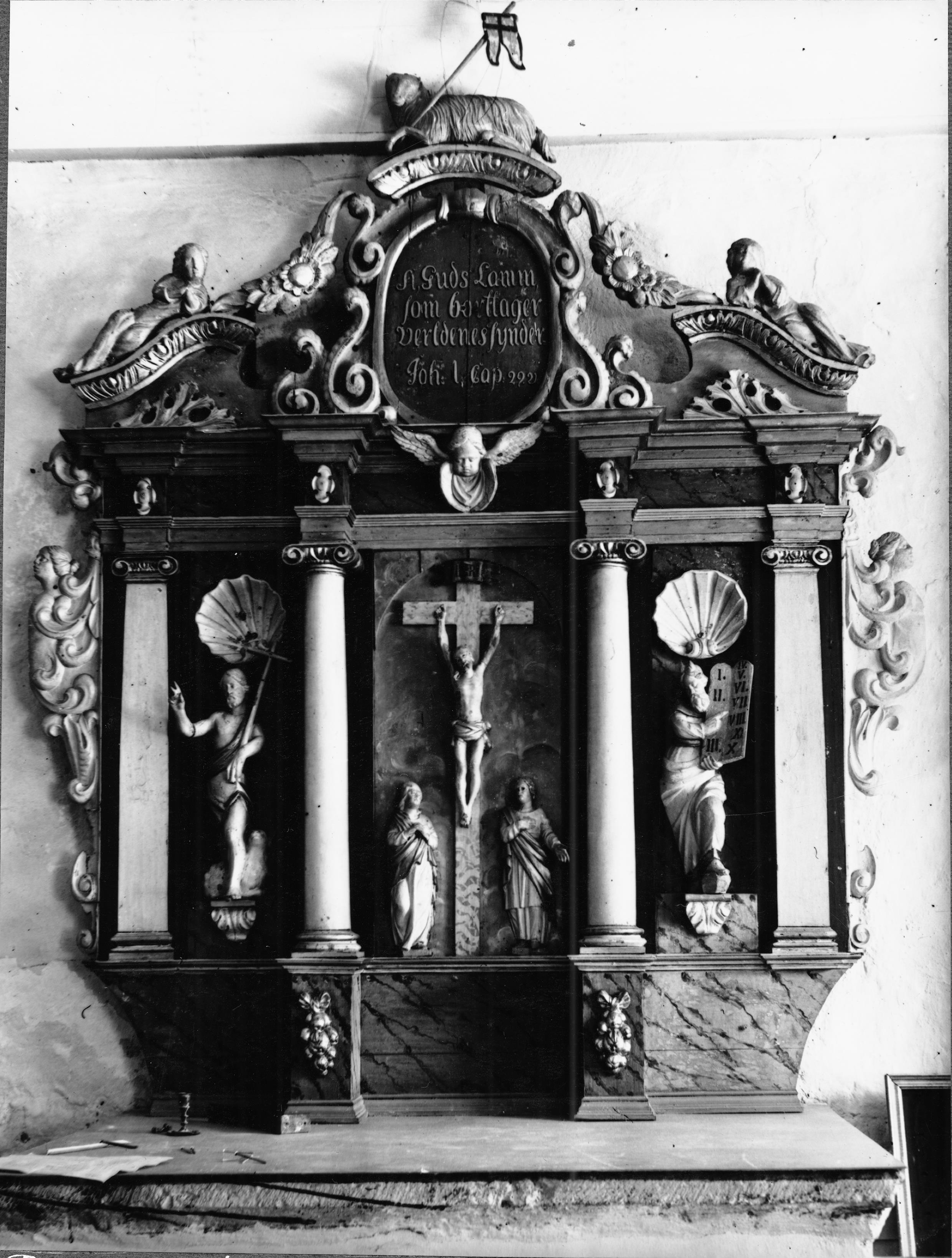Olle Hellström, Gillstads kyrka