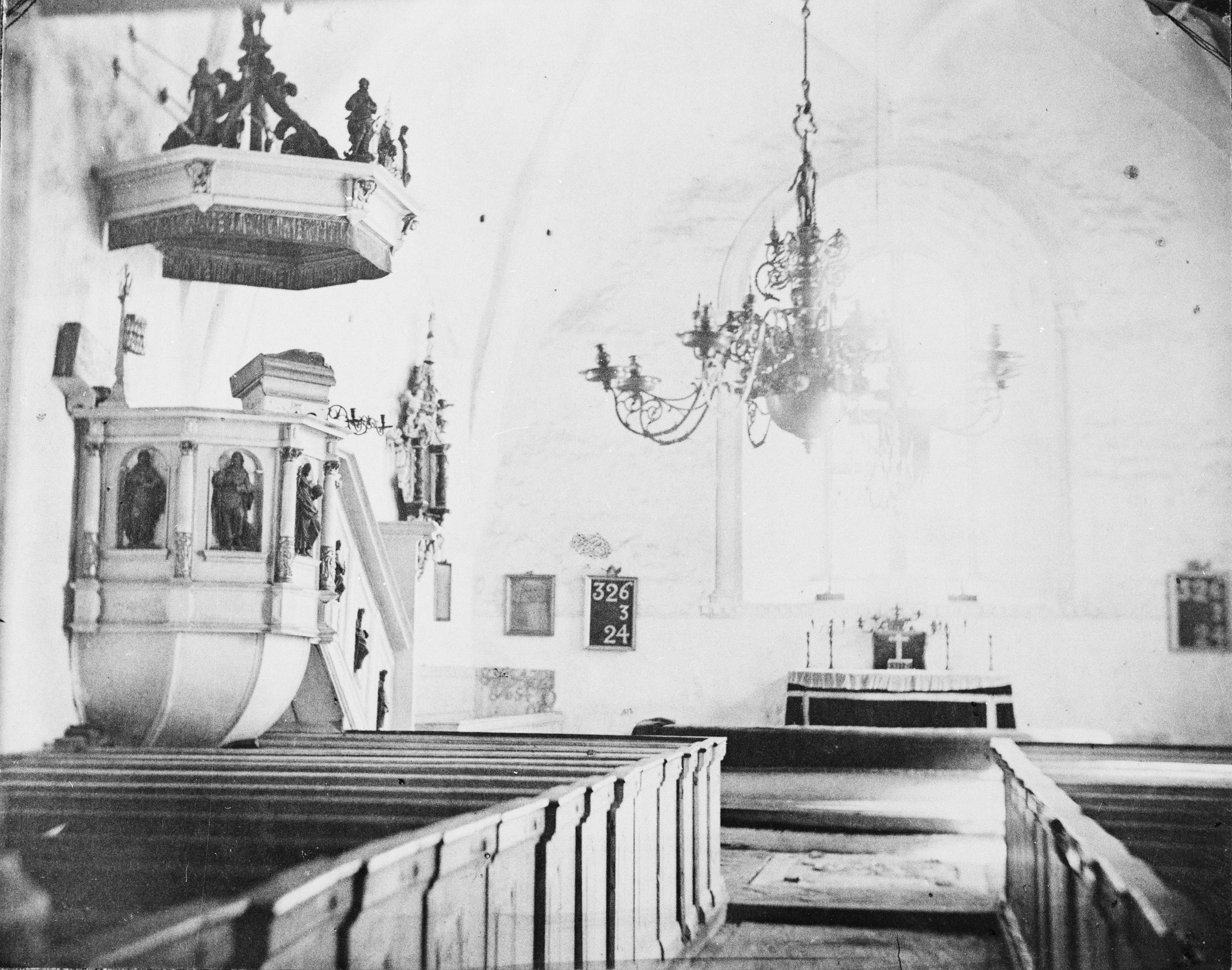 Nils Lagergren, Husby-Sjutolfts kyrka