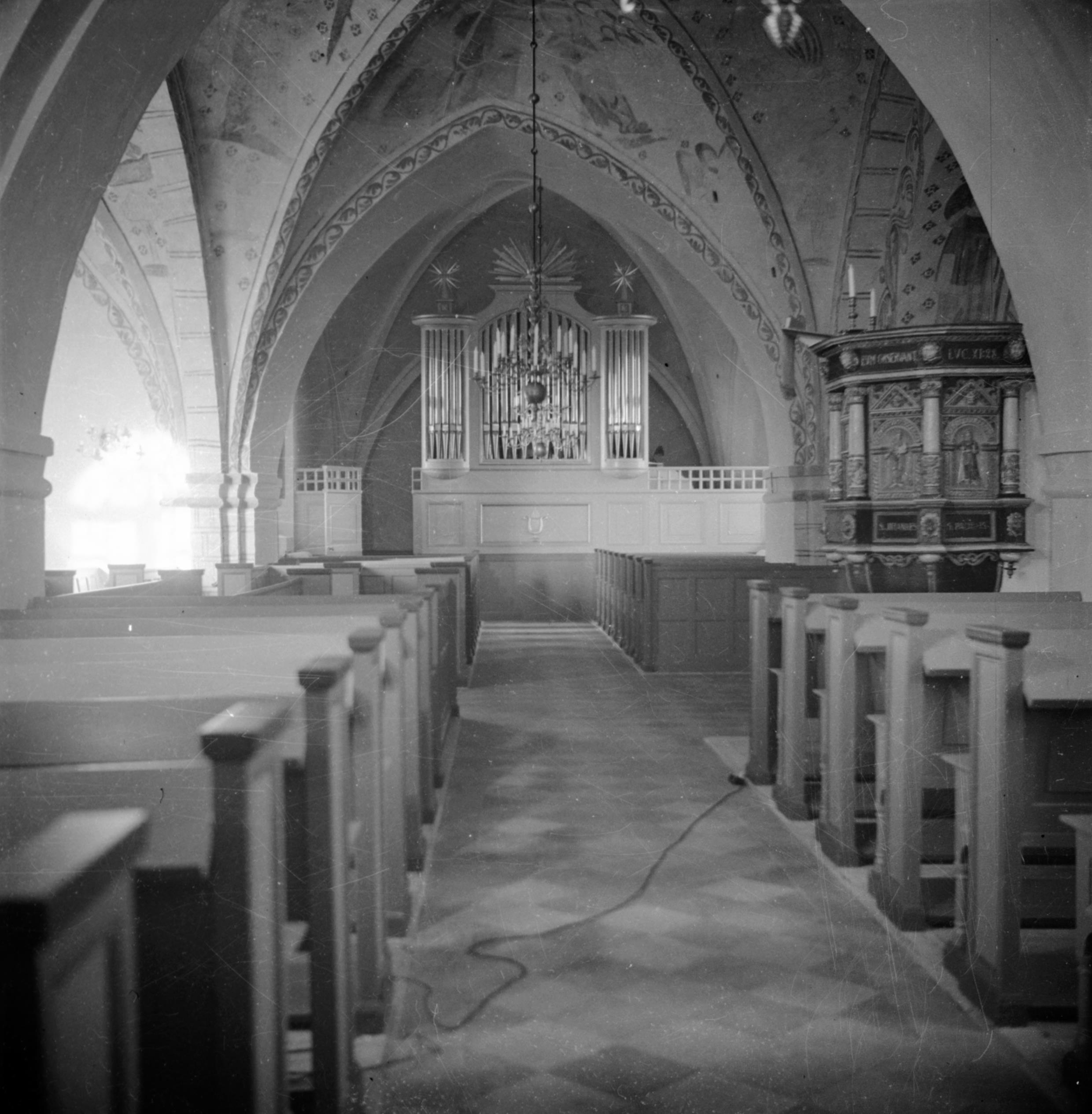 Osvald Owald, Skivarp, Sankt Laurentius kyrka