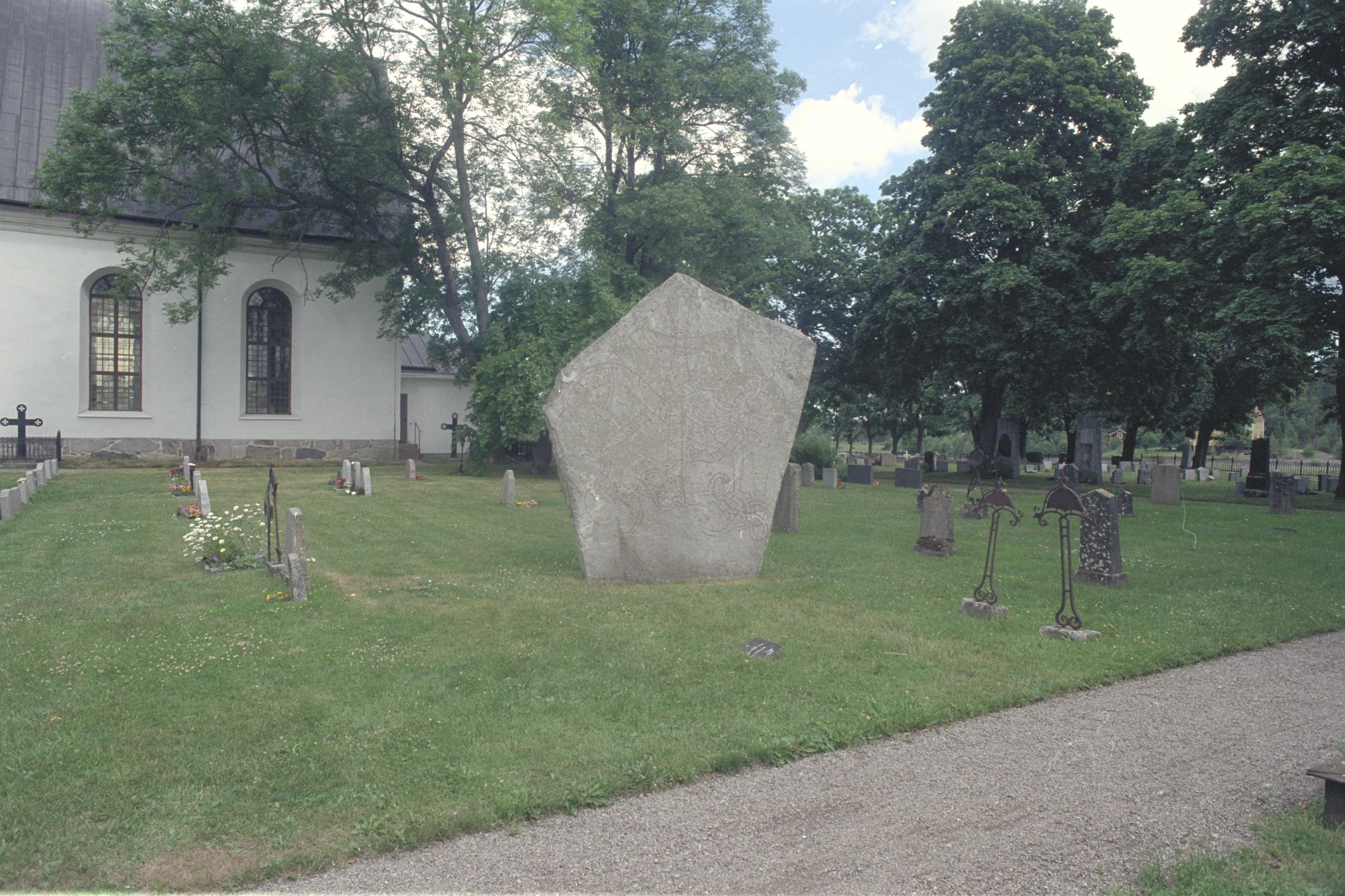 Bengt A Lundberg, Hälsingtuna kyrka, Hälsingtuna 7:1