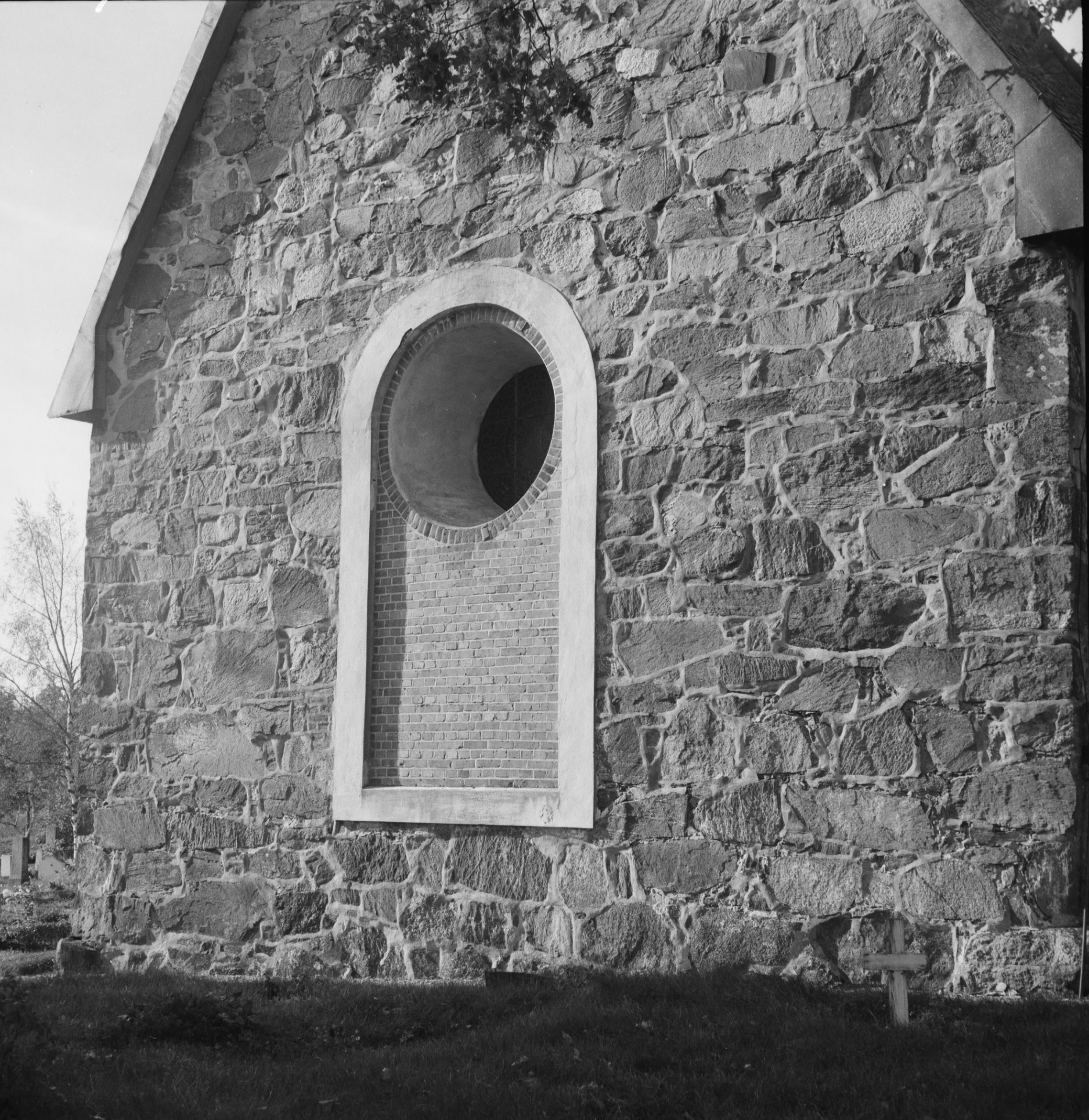 Nils Lagergren, Kårsta kyrka
